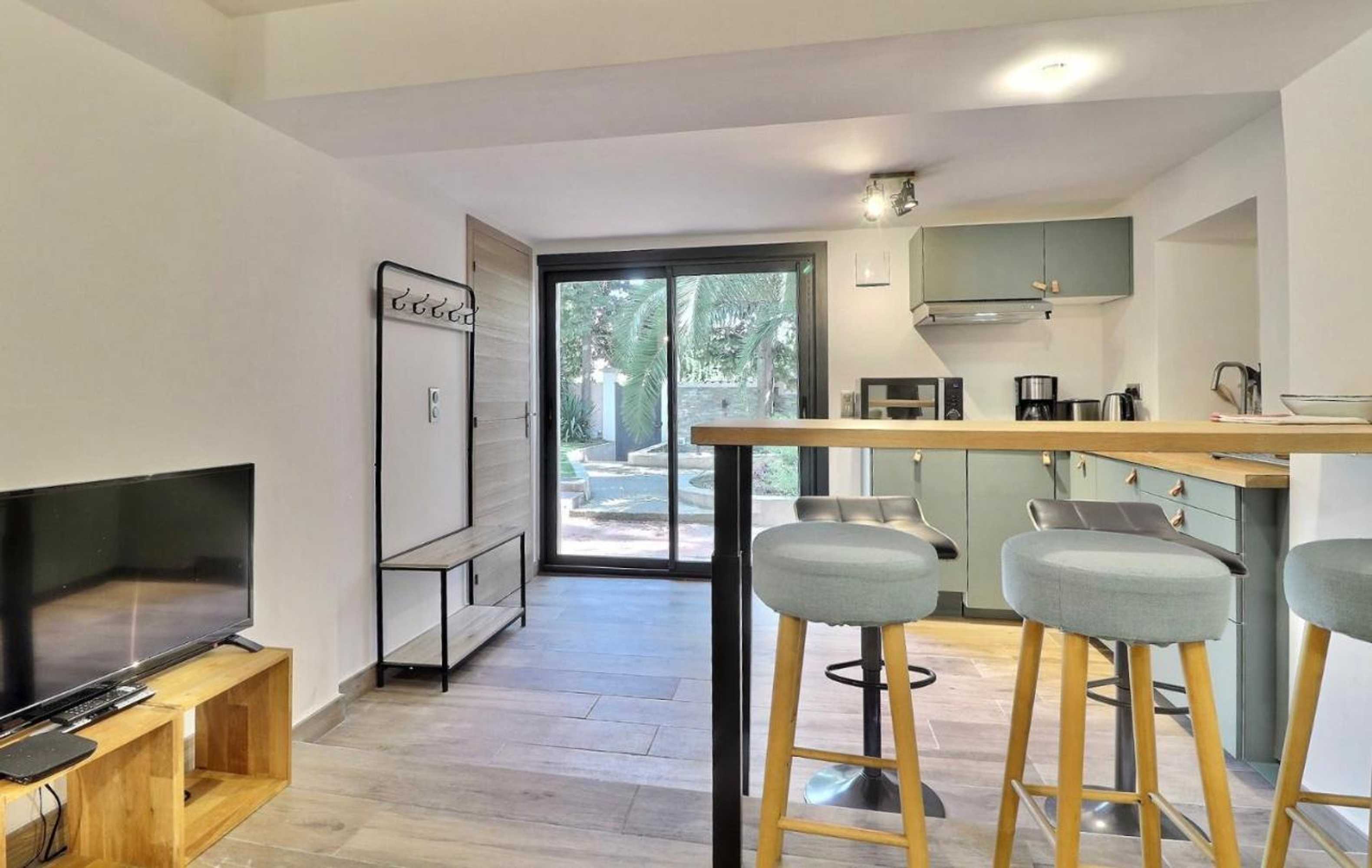 Gift card for Domaine du Peymian-Villa Art Deco Gift card for Domaine du Peymian-Villa Art Deco