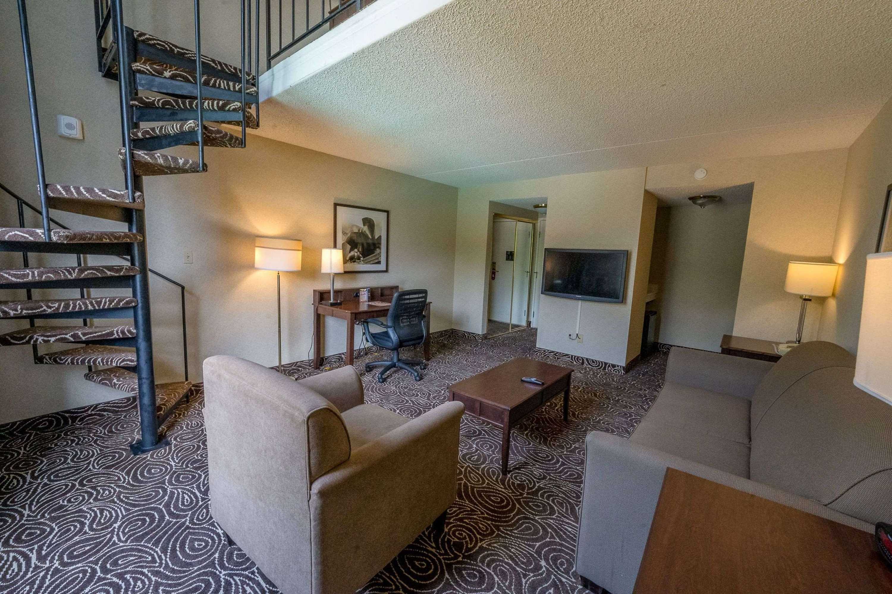 Gift card for Hotel 116, A Coast Hotel Bellevue