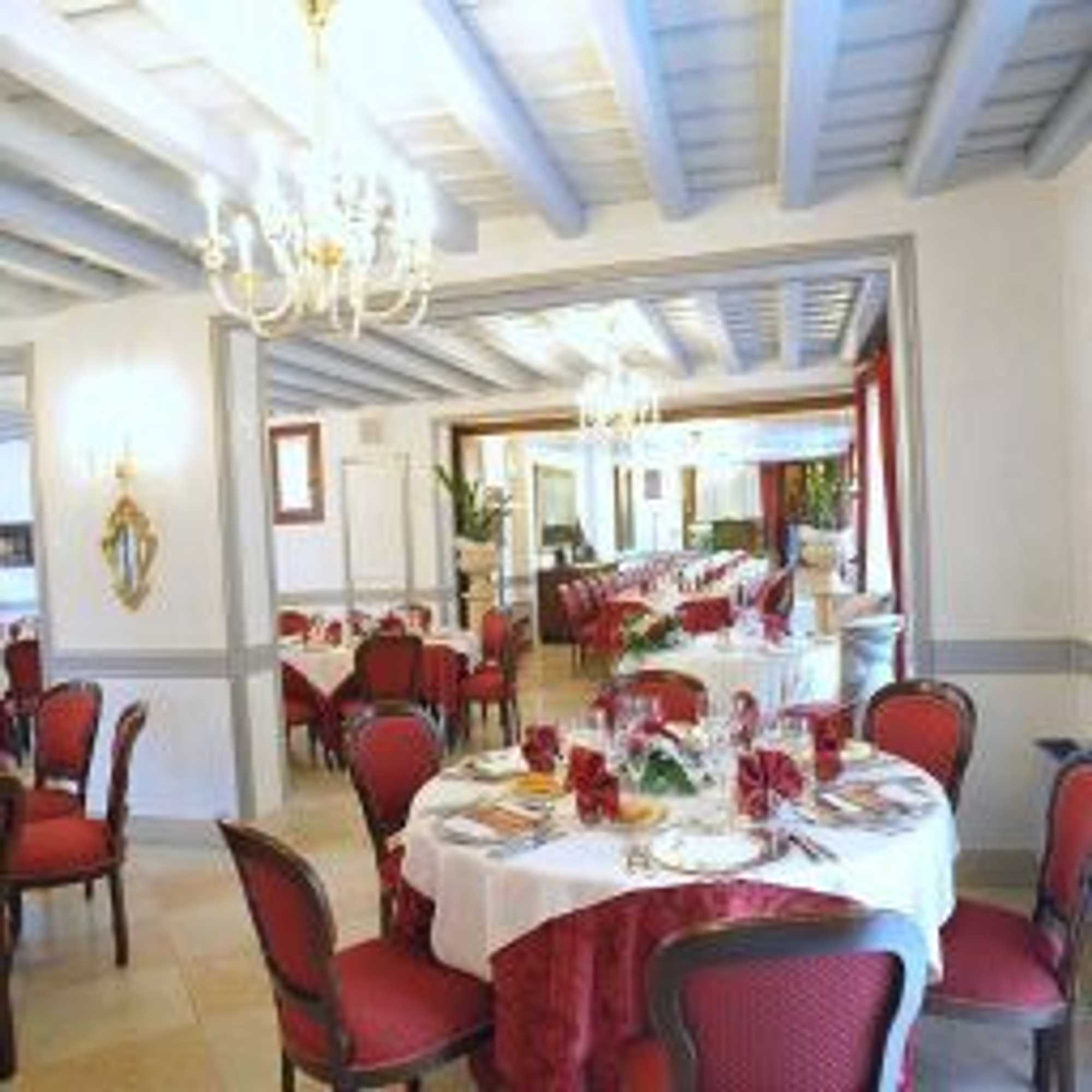 Gift card for Hotel Aldo Moro Gift card for Hotel Aldo Moro