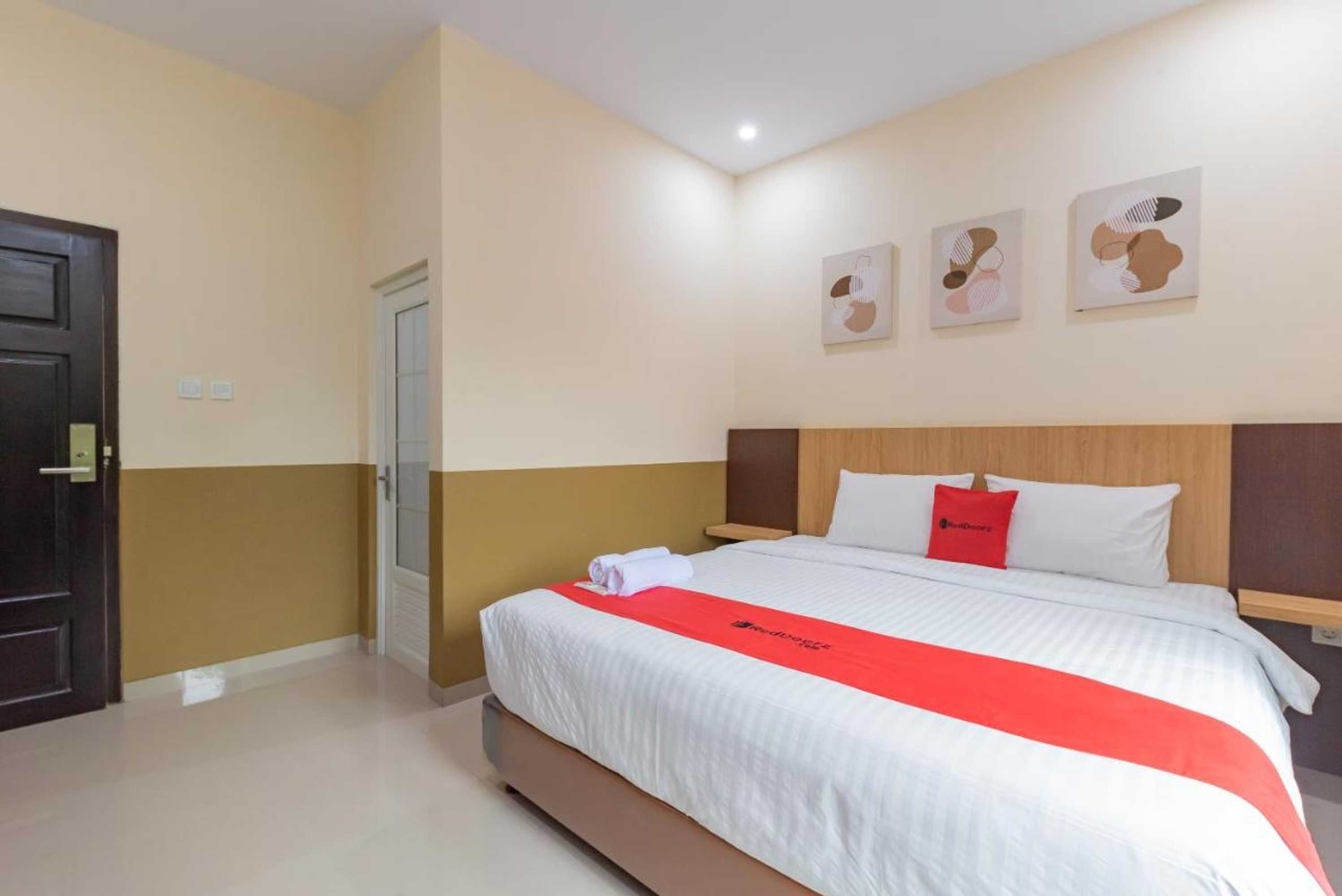 Gift card for Reddoorz Plus @ La Asiana Guest House