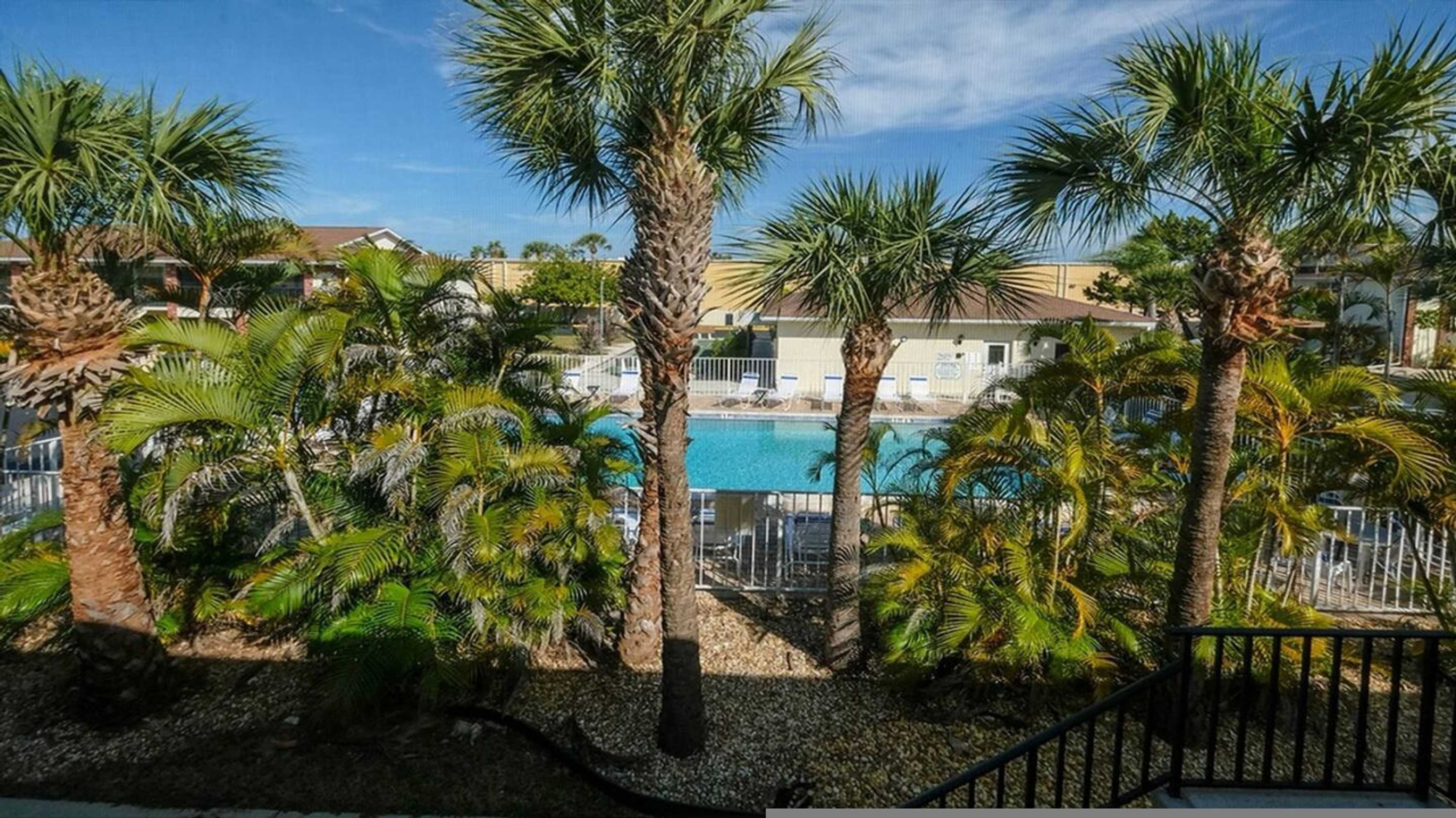 Gift card for Palm Manor Resort - Unit 6-203 Gift card for Palm Manor Resort - Unit 6-203