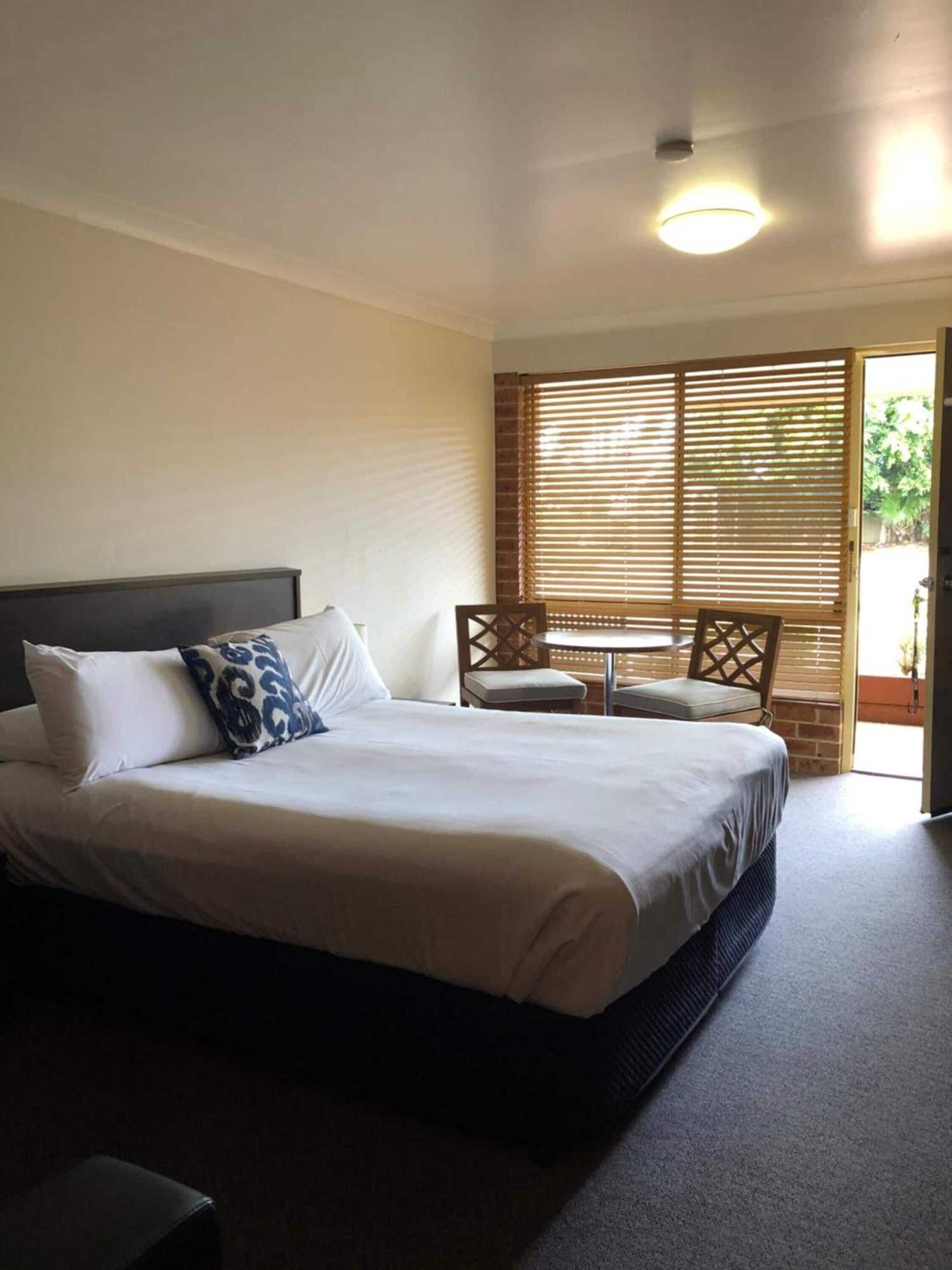 Gift card for Lake Macquarie Motor Inn Gift card for Lake Macquarie Motor Inn