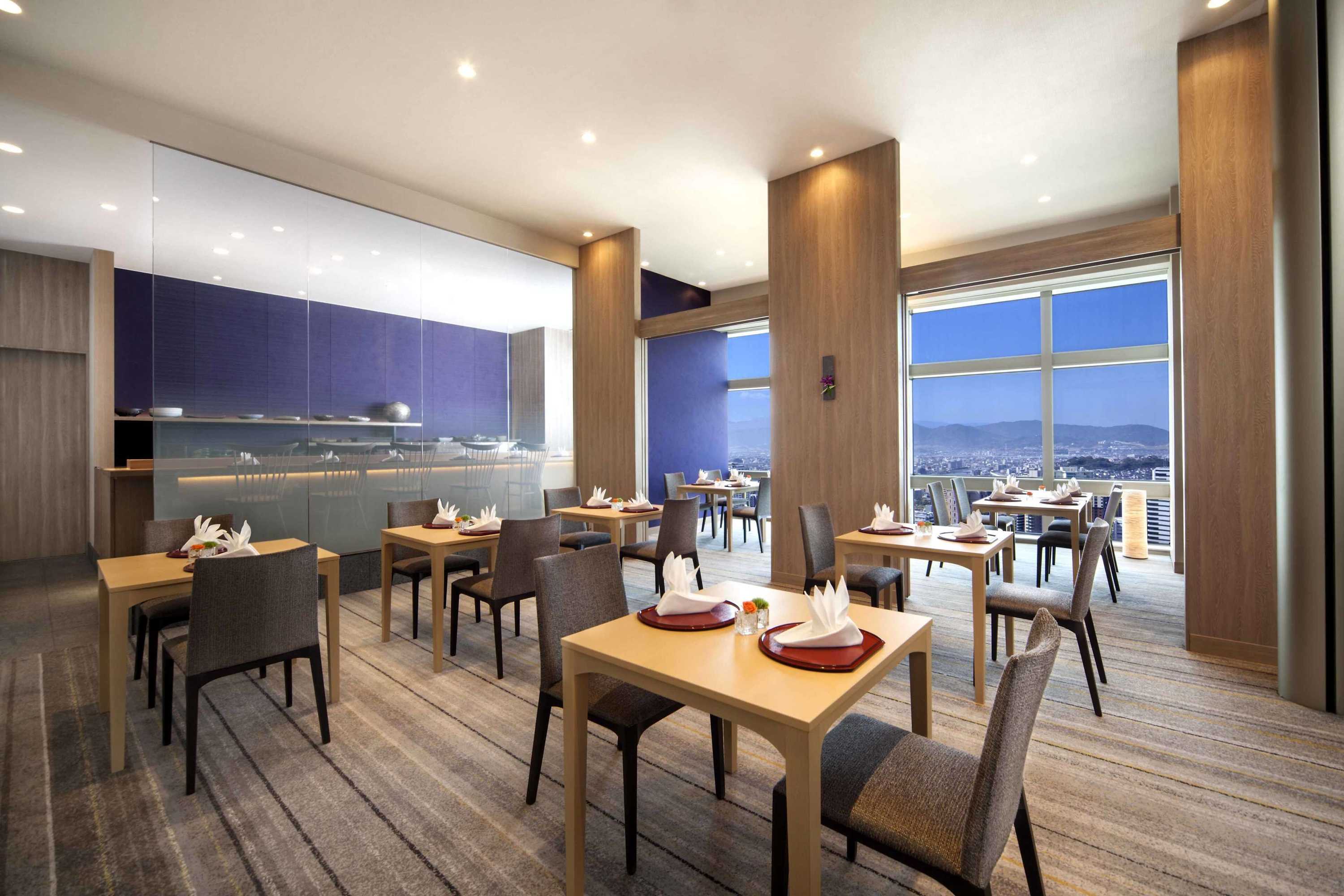 Gift card for Hilton Fukuoka Sea Hawk Gift card for Hilton Fukuoka Sea Hawk