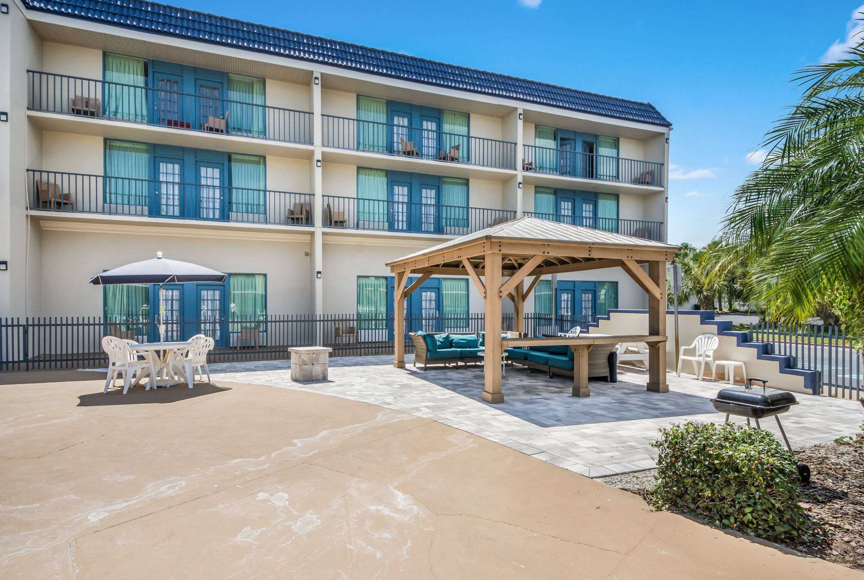 Gift card for Clarion Inn & Suites Central Clearwater Beach Gift card for Clarion Inn & Suites Central Clearwater Beach