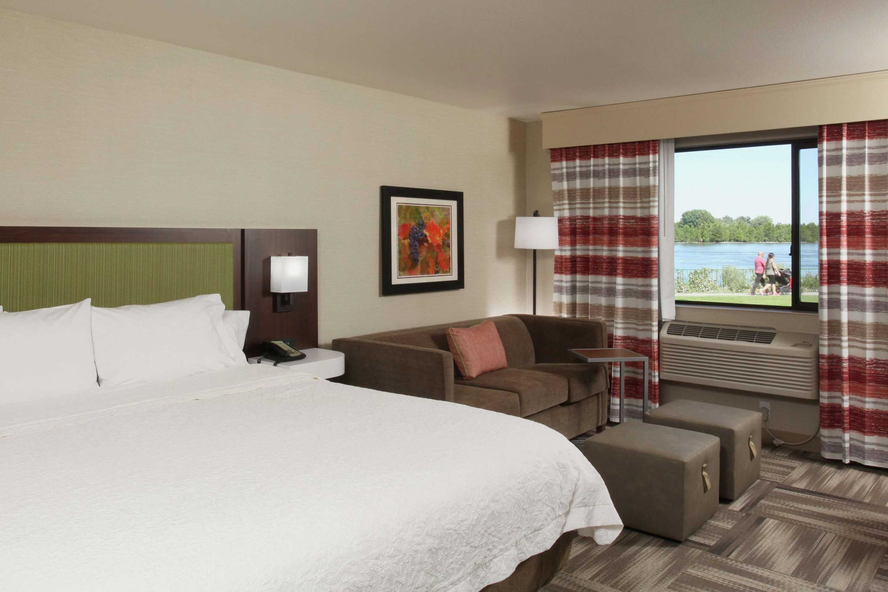 Gift card for Hampton Inn Richland/tri-Cities Gift card for Hampton Inn Richland/tri-Cities