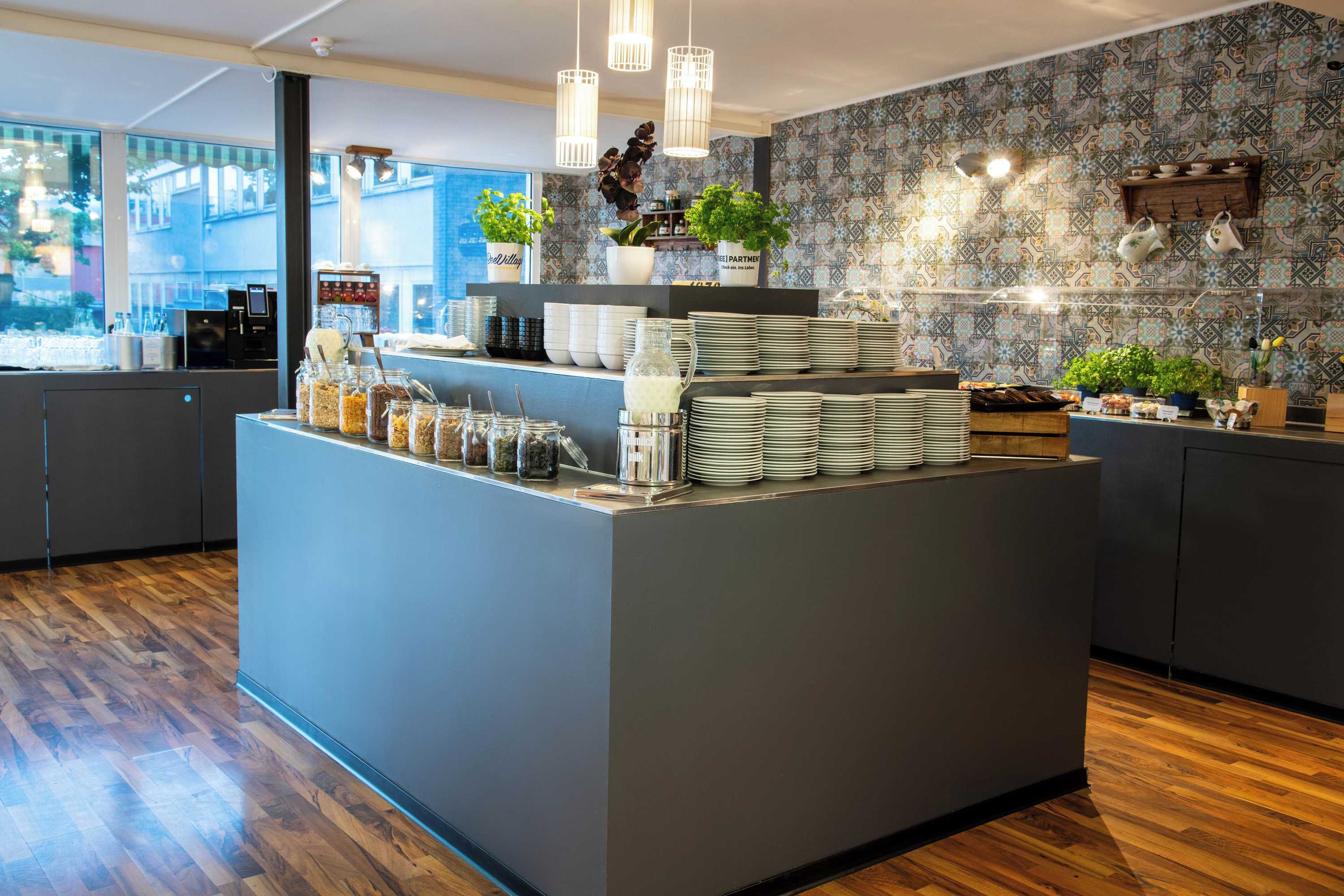 Gift card for [bee]village Messehotel Hannover-Laatzen