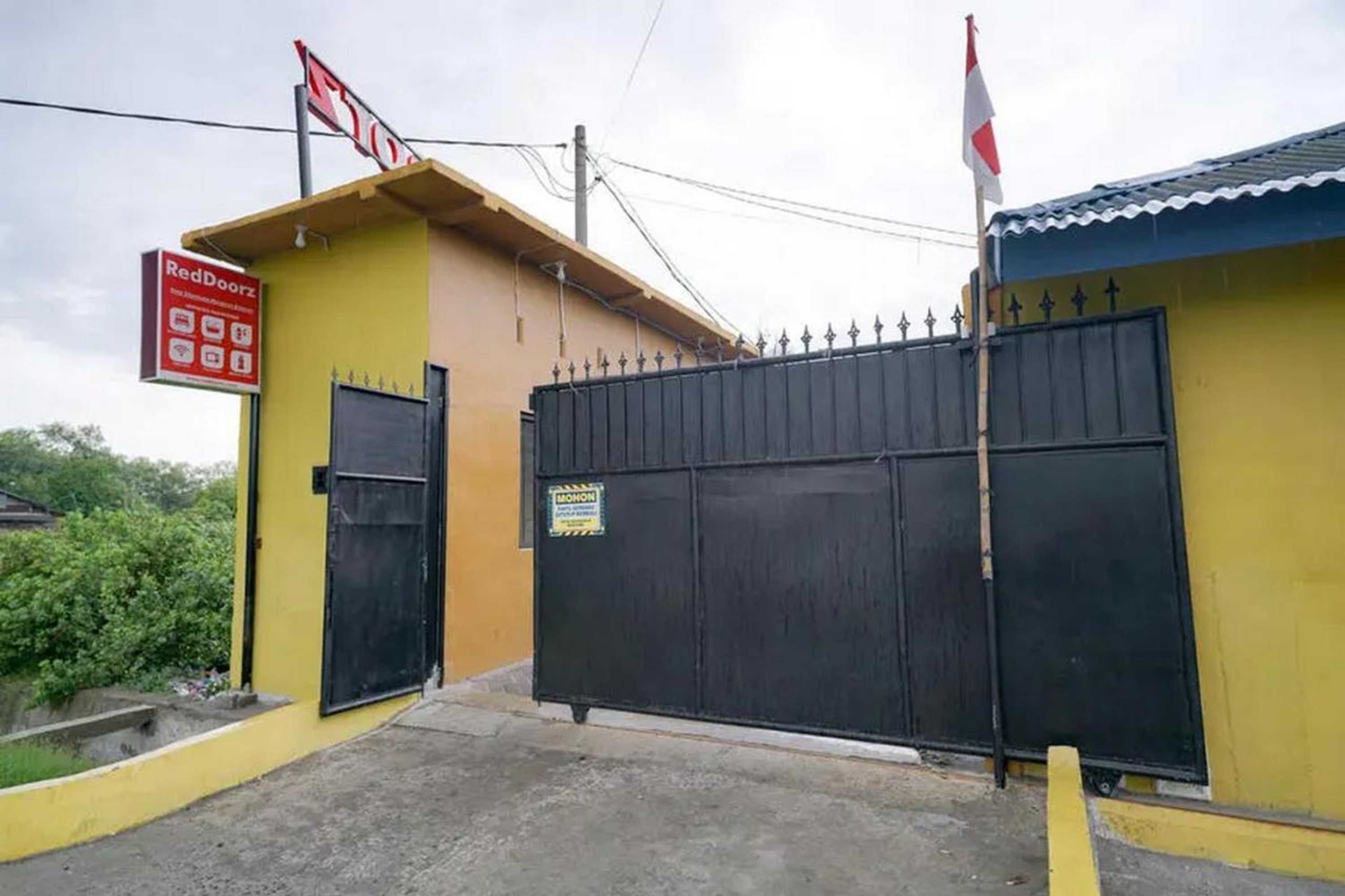 Gift card for Reddoorz Near Ekowisata Mangrove Belawan Medan