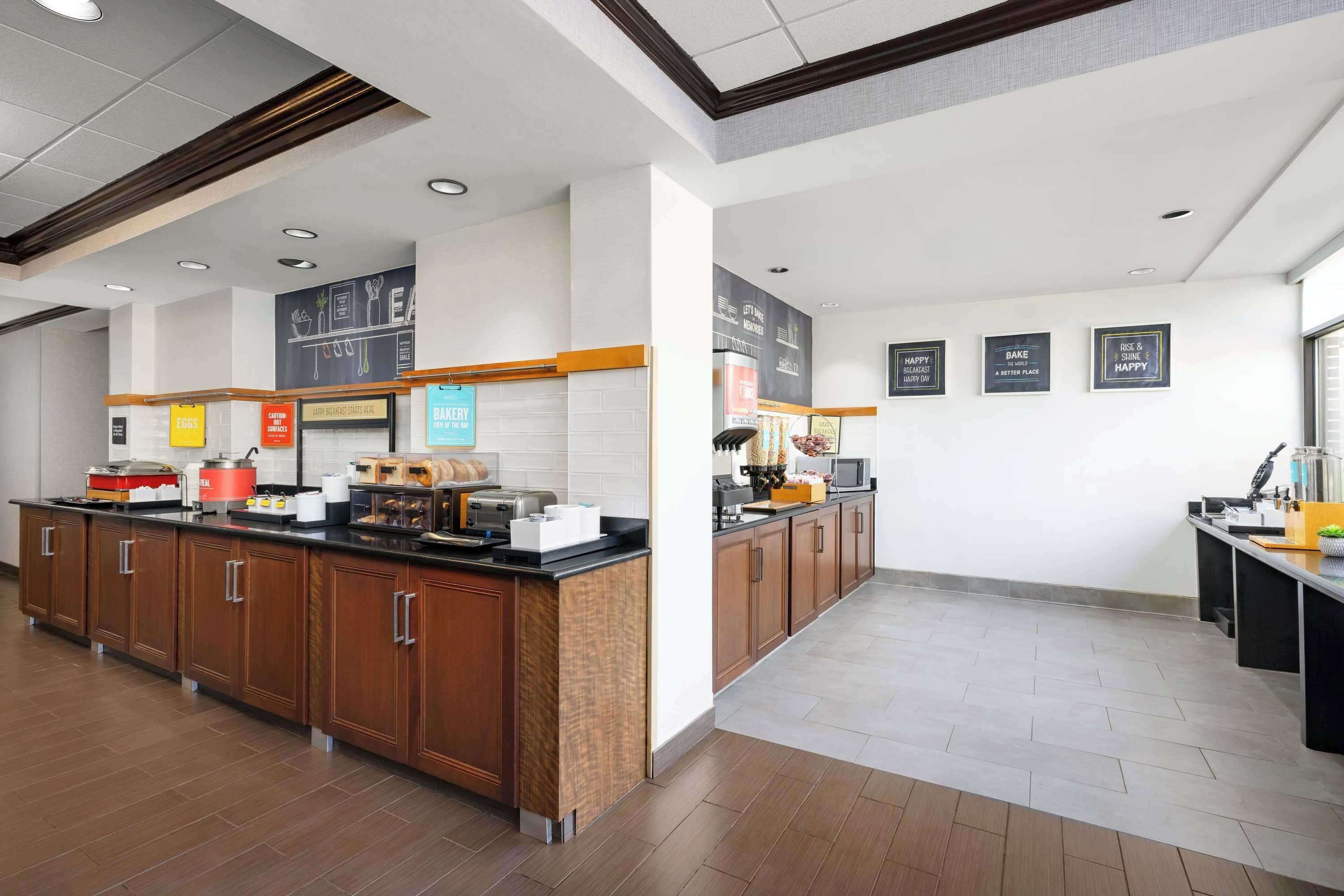 Gift card for Hampton Inn Long Island/islandia Gift card for Hampton Inn Long Island/islandia