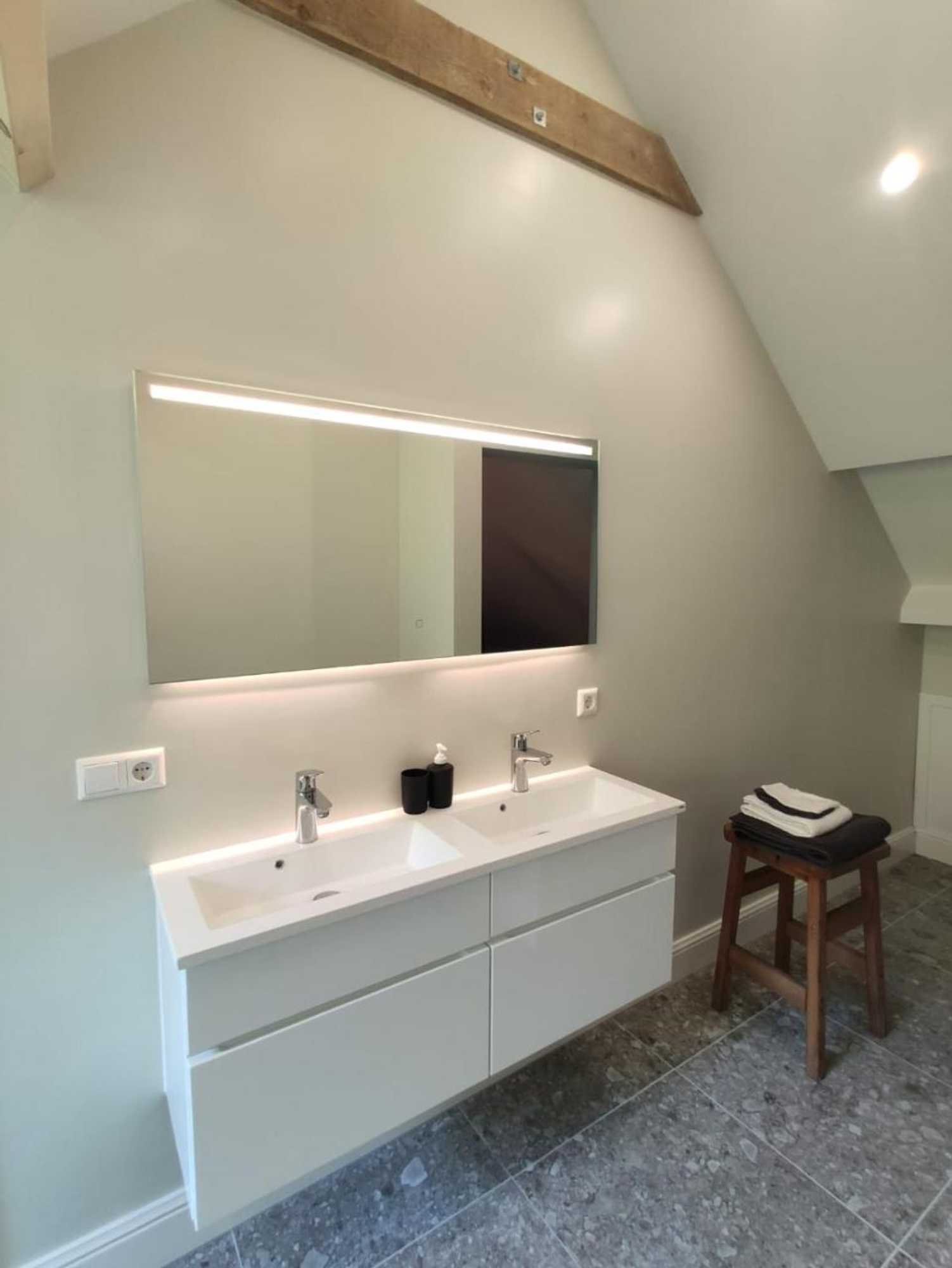 Gift card for Modern Palace B&b Emma Staete