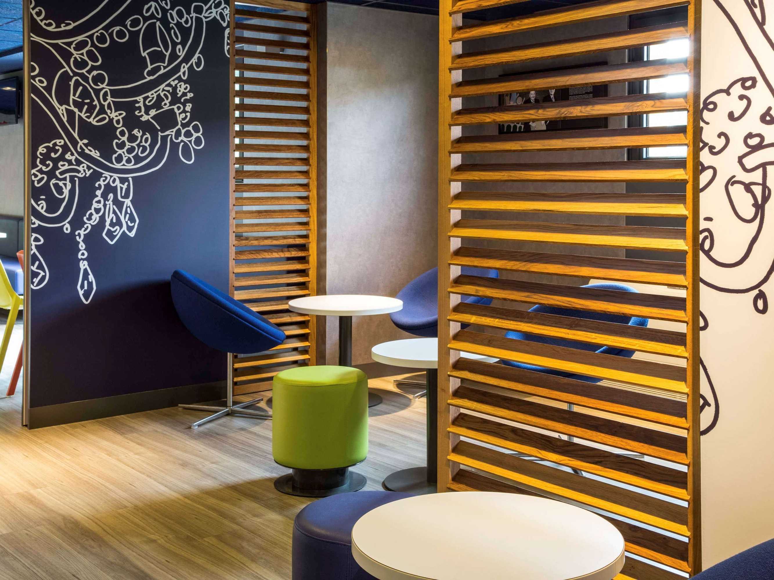Gift card for Ibis Budget Versailles Chateau Saint Cyr Gift card for Ibis Budget Versailles Chateau Saint Cyr