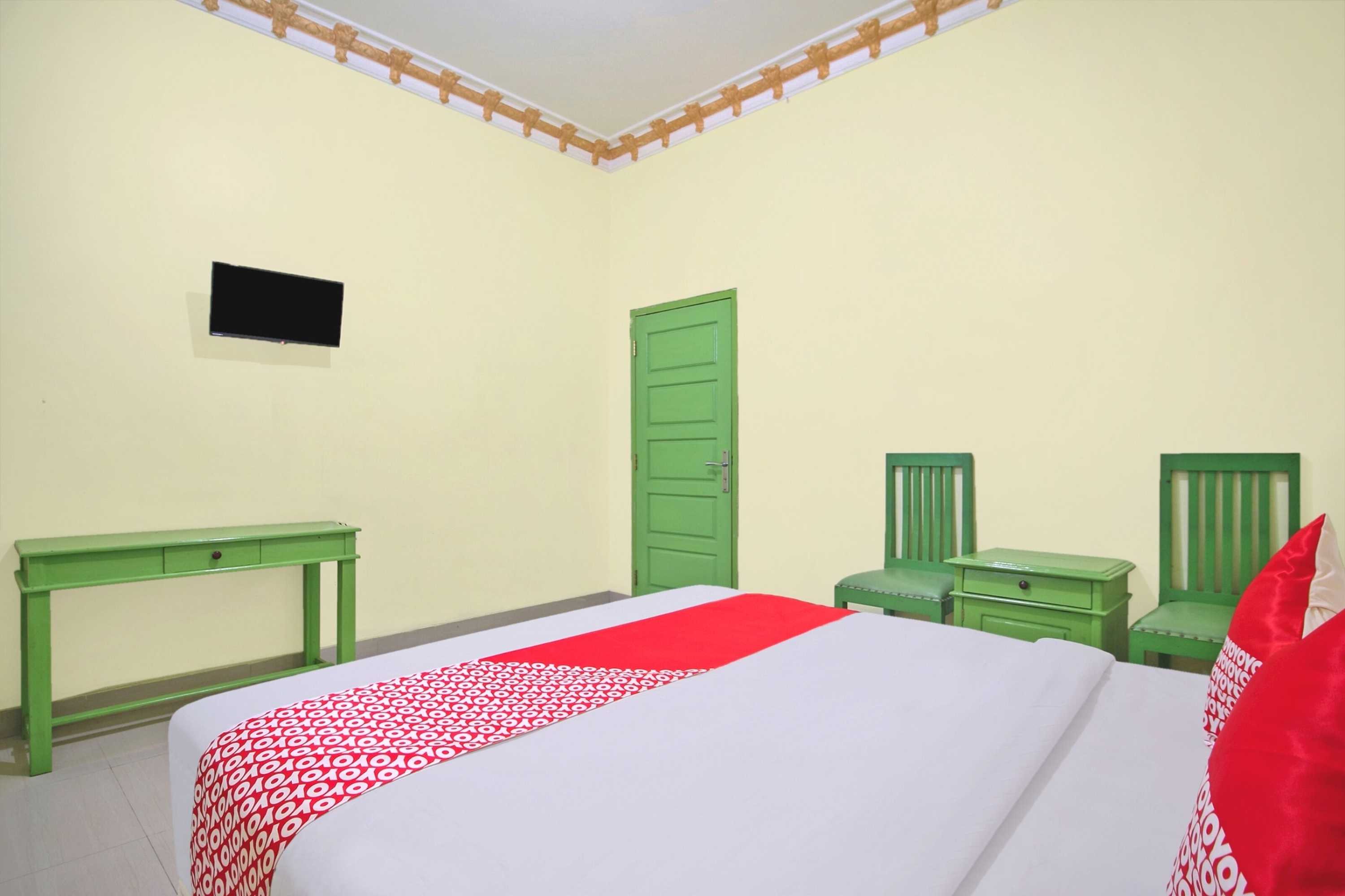 Gift card for Oyo 2596 Homestay Hj. Suharti Gift card for Oyo 2596 Homestay Hj. Suharti
