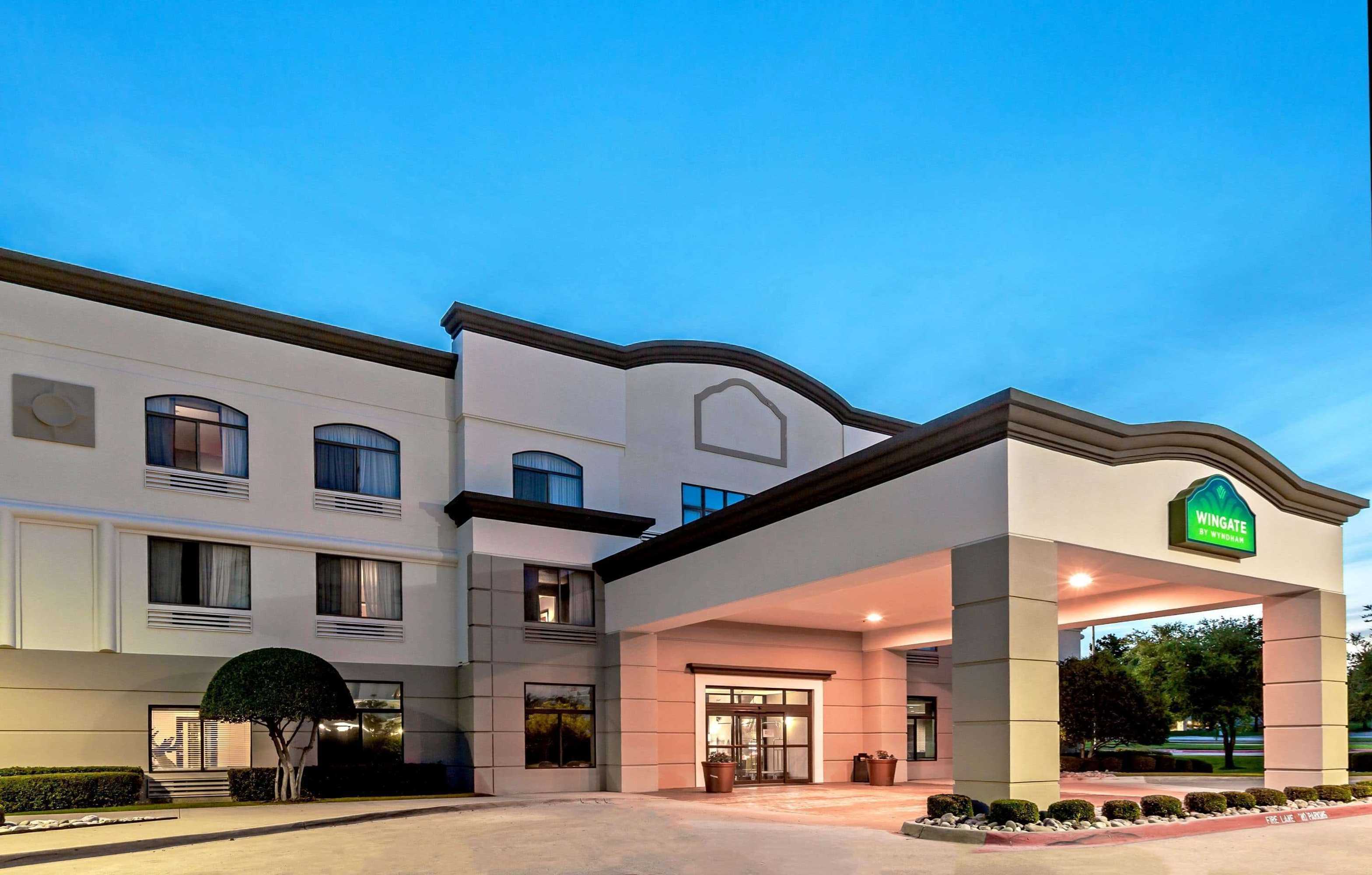 Gift card for Comfort Inn And Suites Irving Gift card for Comfort Inn And Suites Irving