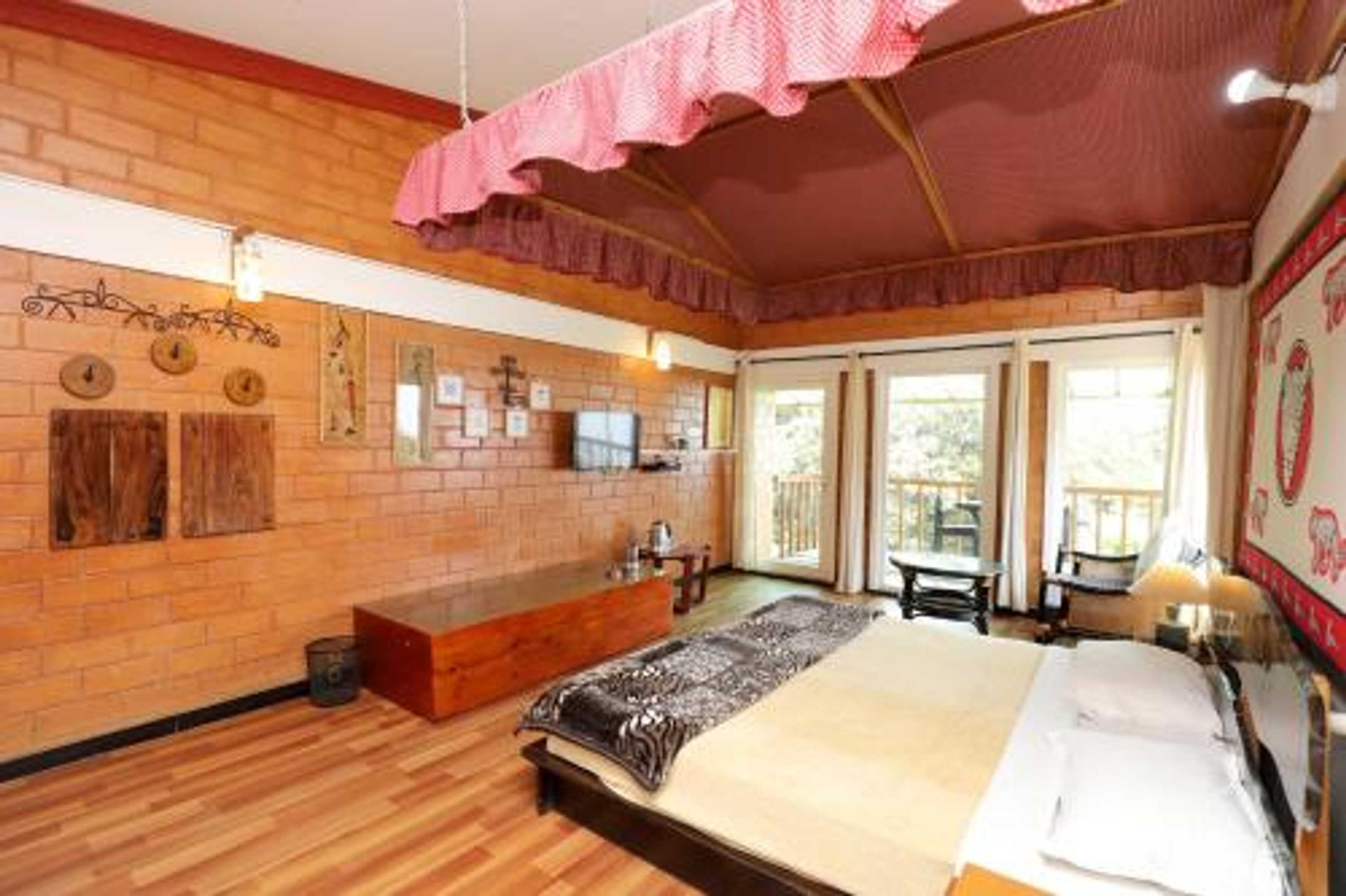 Gift card for De Rock Jungle Living Coonoor Gift card for De Rock Jungle Living Coonoor