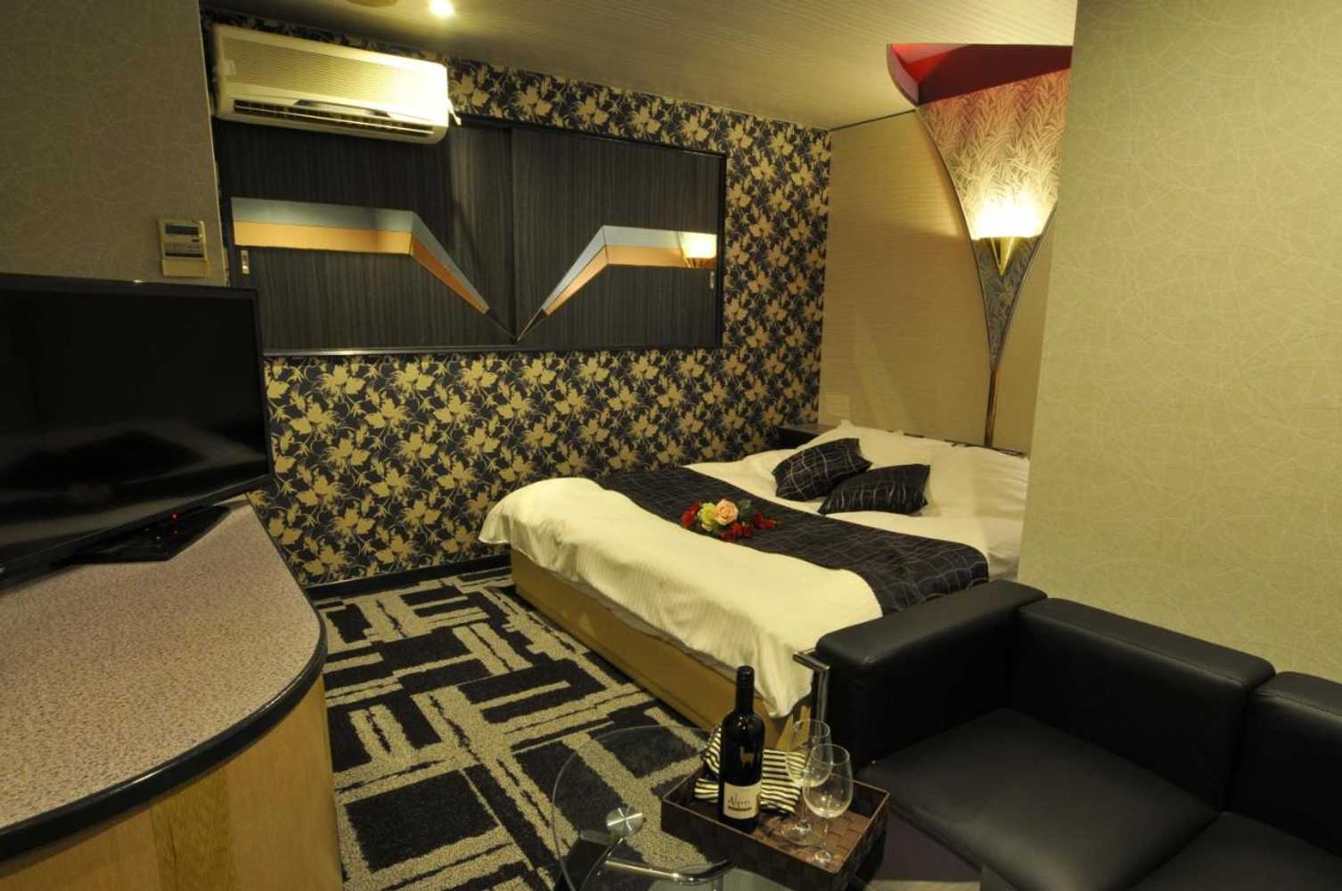 Gift card for Hotel Joyplus (love Hotel)