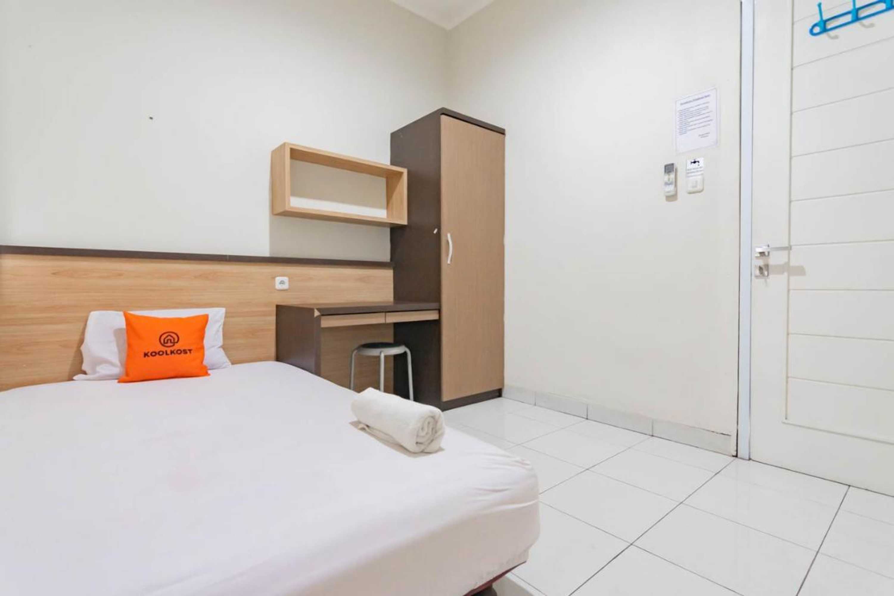 Gift card for Koolkost Syariah Near Alun Alun Tasikmalaya (minimum Stay 30 Nights) Gift card for Koolkost Syariah Near Alun Alun Tasikmalaya (minimum Stay 30 Nights)