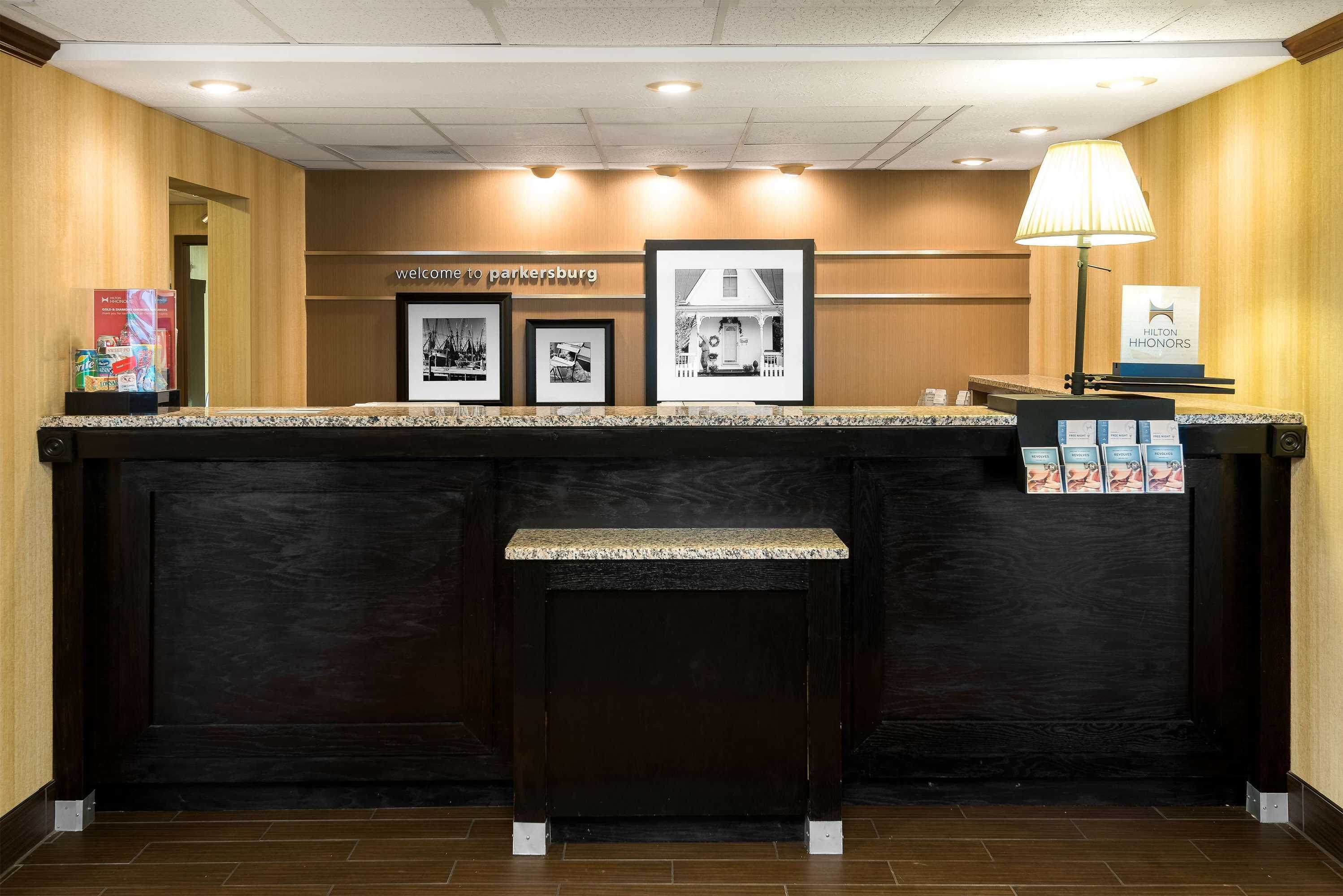 Gift card for Hampton Inn Parkersburg-Mineral Wells Gift card for Hampton Inn Parkersburg-Mineral Wells