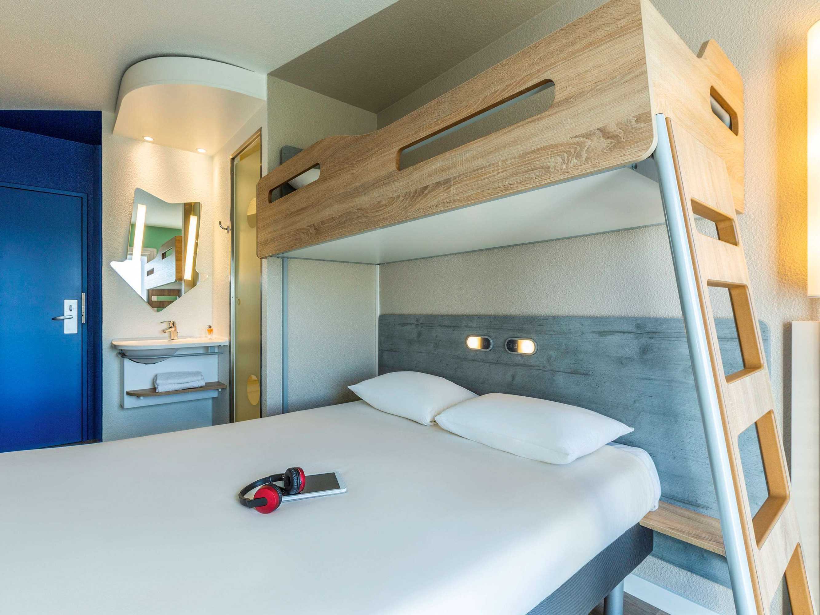 Gift card for Ibis Budget Paris Porte d' Italie Ouest Gift card for Ibis Budget Paris Porte d' Italie Ouest