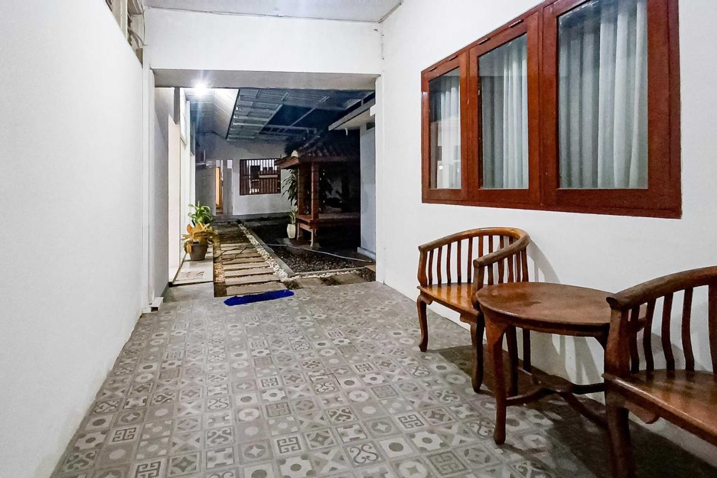 Gift card for Reddoorz at Rrr Guesthouse Mataram Gift card for Reddoorz at Rrr Guesthouse Mataram