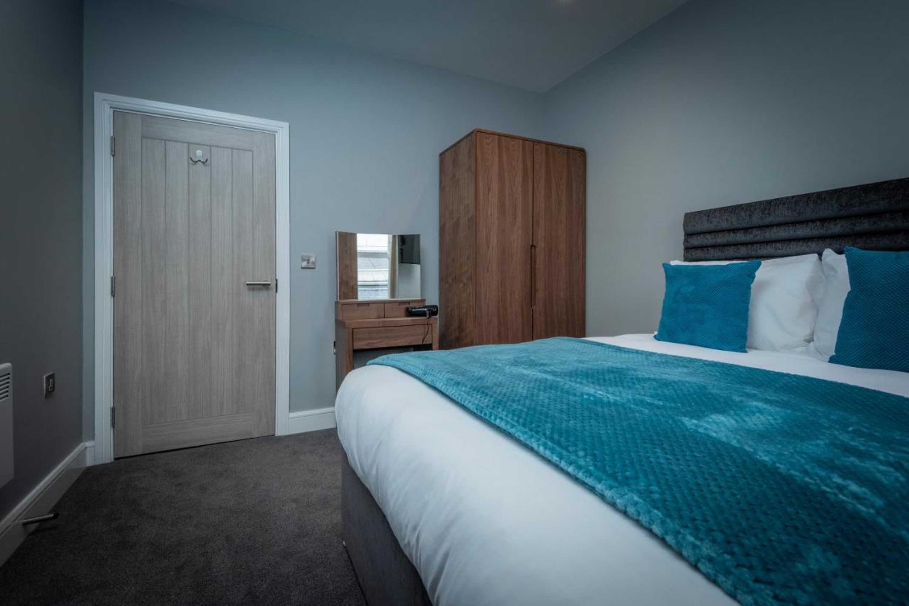 Gift card for Gordon Moon Suites Bolton Centre Apartments Gift card for Gordon Moon Suites Bolton Centre Apartments