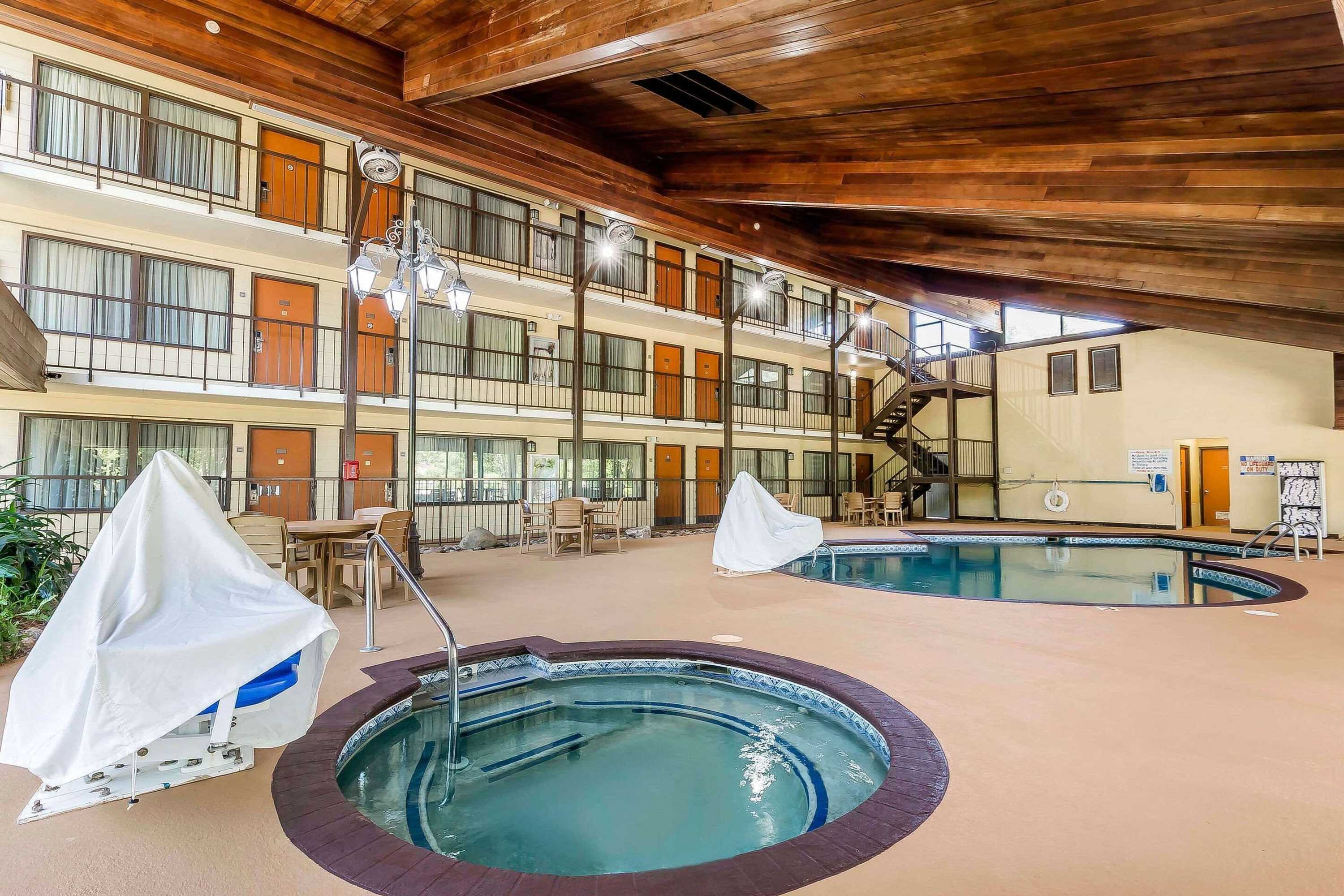 Gift card for Quality Inn & Suites Sevierville - Pigeon Forge Gift card for Quality Inn & Suites Sevierville - Pigeon Forge