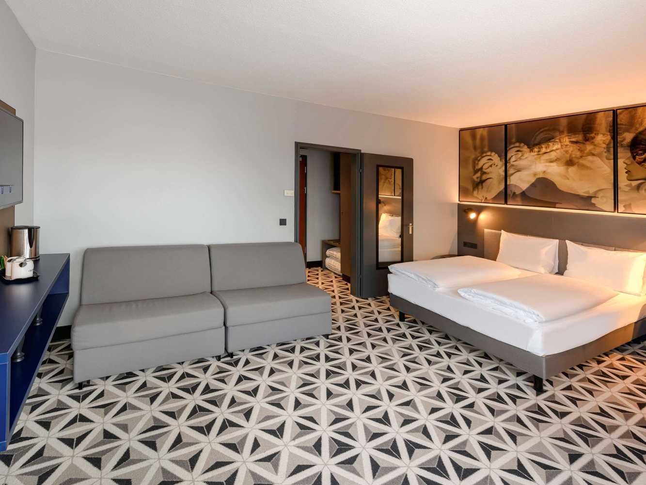 Gift card for Mercure Hotel Freiburg am Munster Gift card for Mercure Hotel Freiburg am Munster