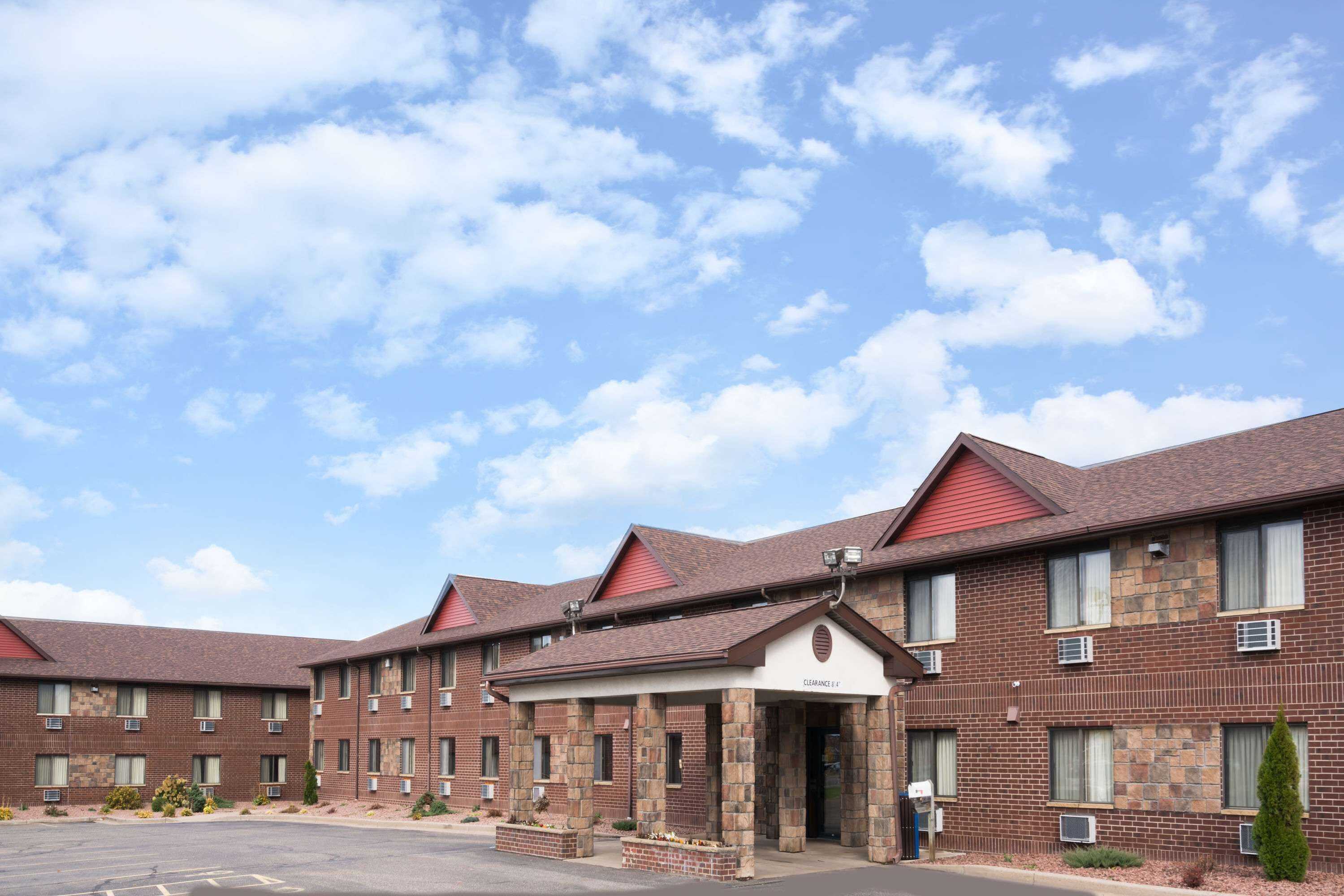 Gift card for Baymont by Wyndham Eau Claire WI Gift card for Baymont by Wyndham Eau Claire WI