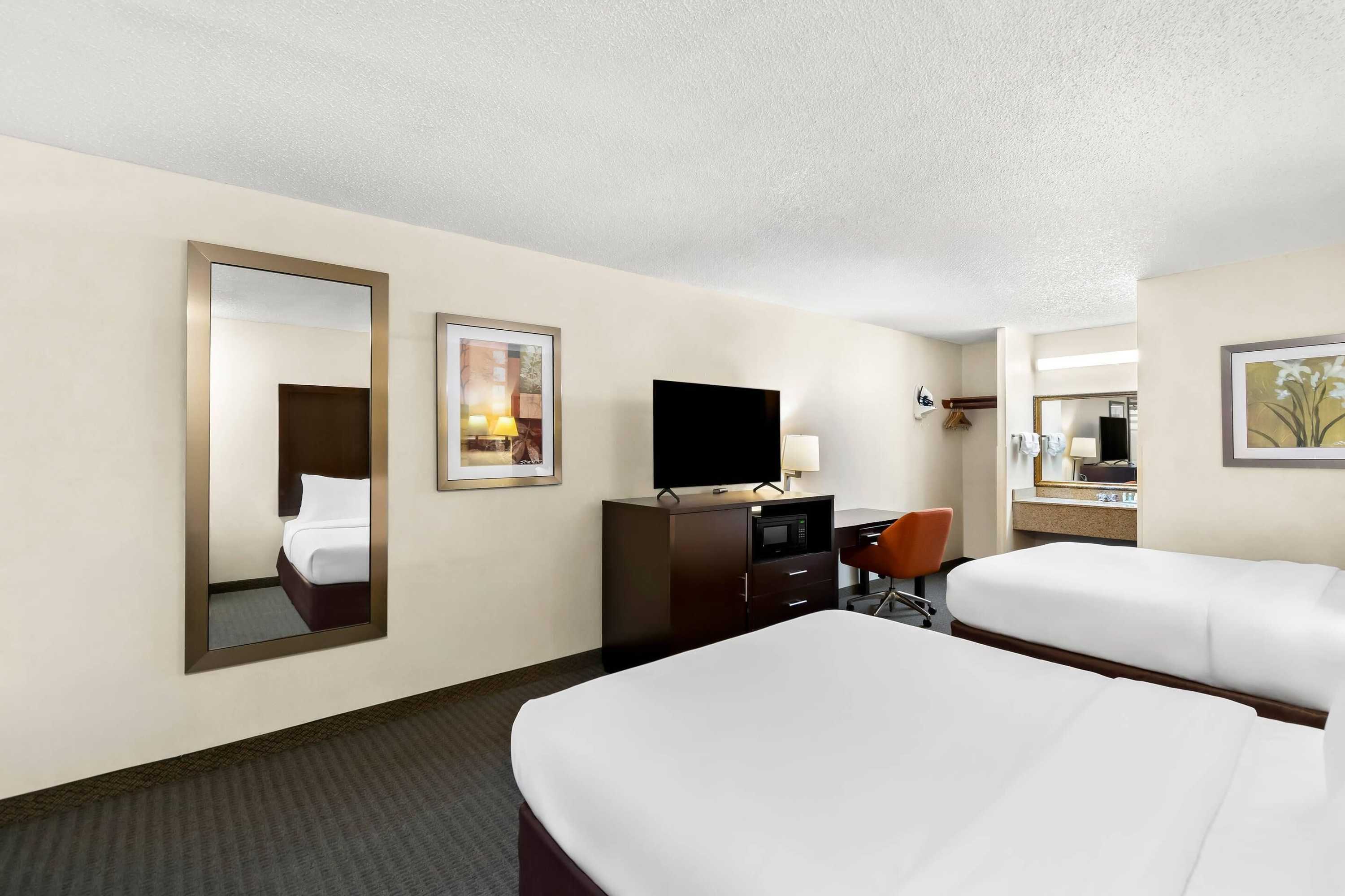 Gift card for Quality Inn Mount Vernon