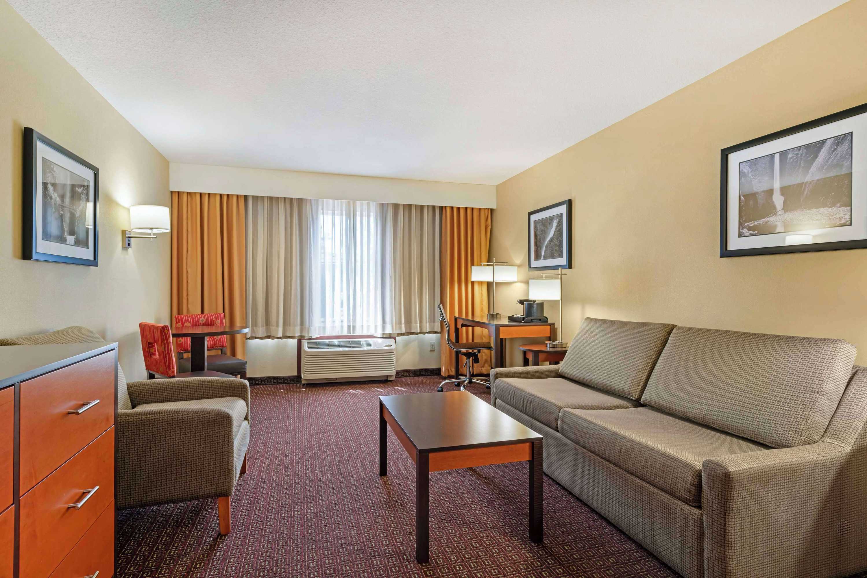 Gift card for Best Western Cascade Inn & Suites Gift card for Best Western Cascade Inn & Suites