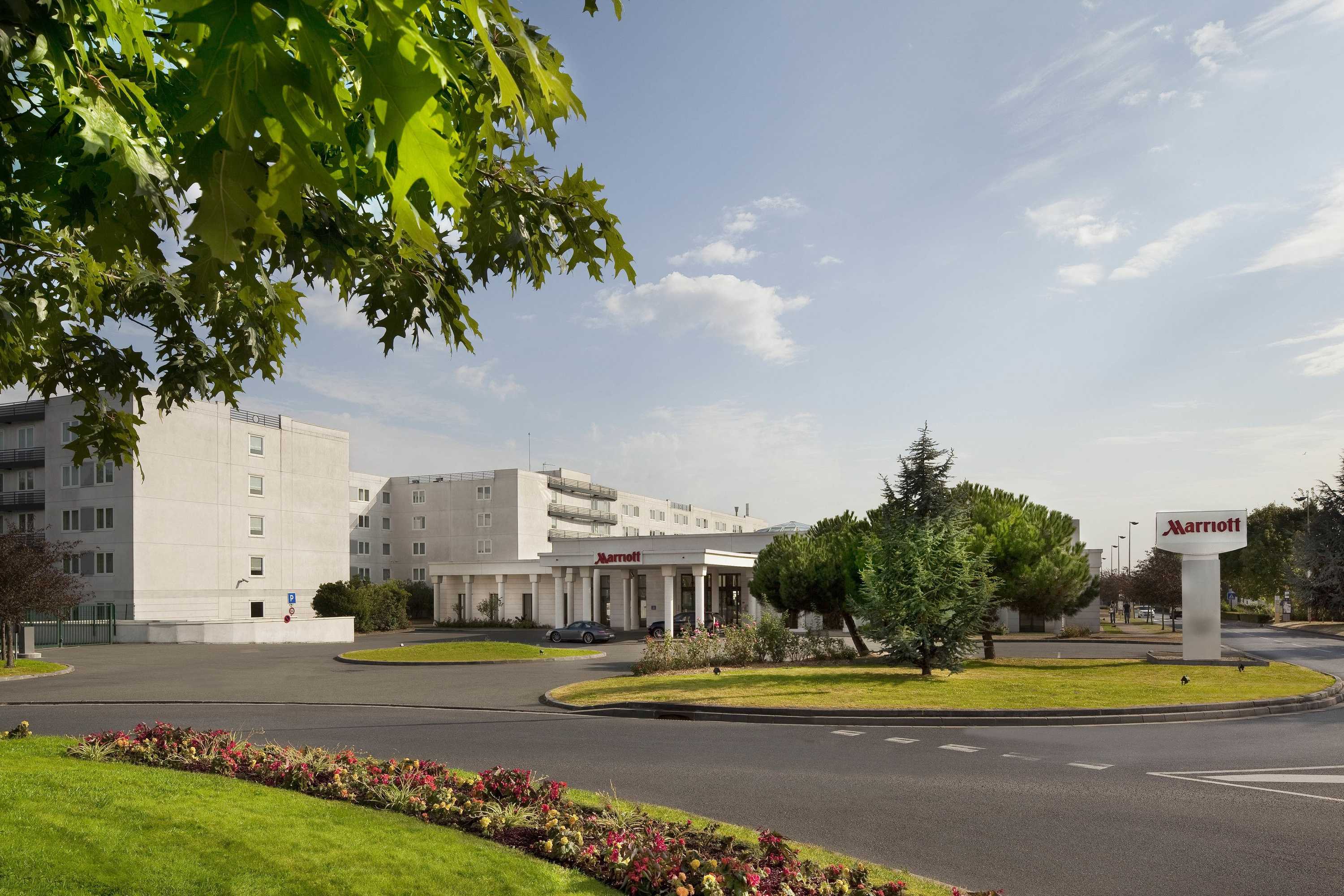 Gift card for Paris Marriott Charles de Gaulle Airport Hotel Gift card for Paris Marriott Charles de Gaulle Airport Hotel