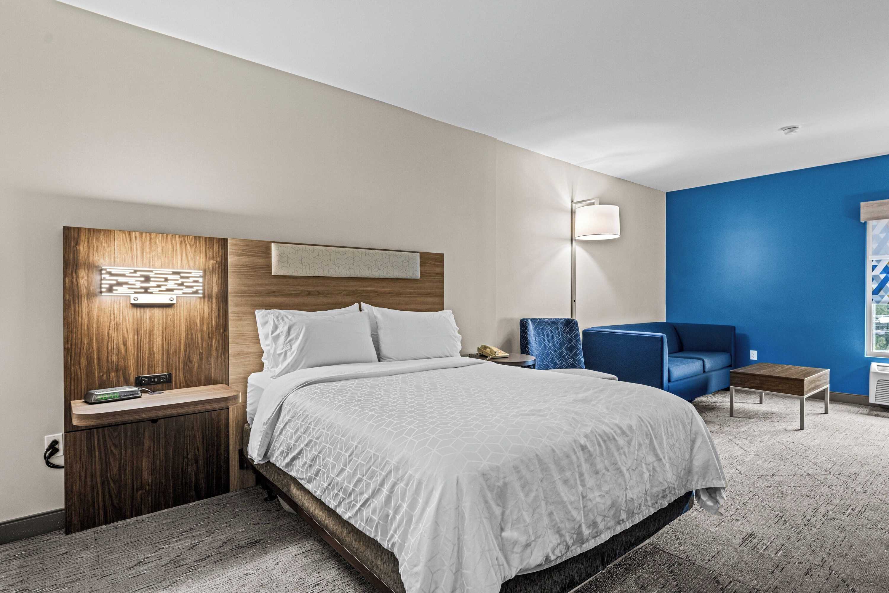 Gift card for Holiday Inn Express Hotel & Suites Carneys Point by Ihg Gift card for Holiday Inn Express Hotel & Suites Carneys Point by Ihg
