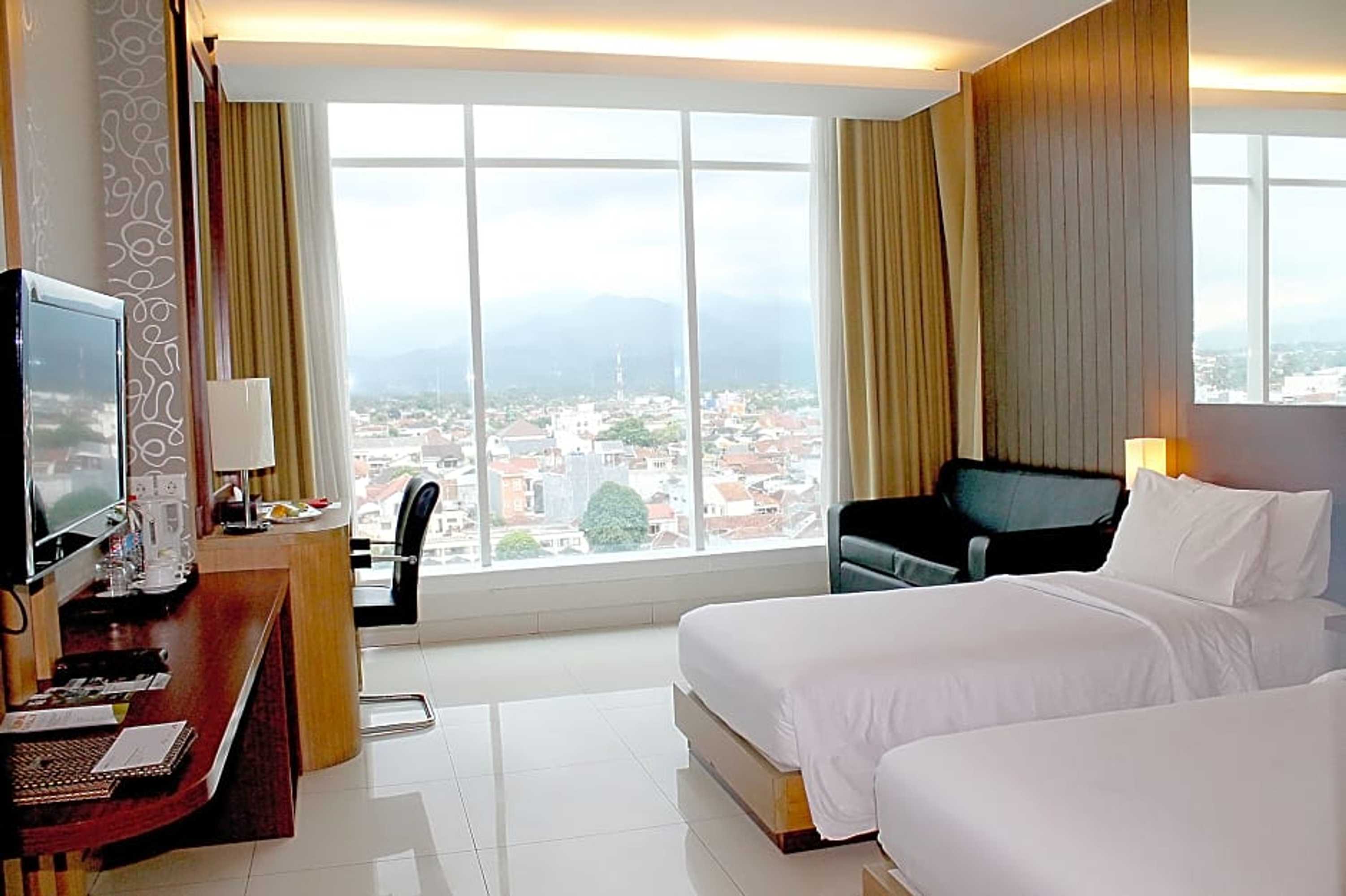 Gift card for Hotel Santika Tasikmalaya Gift card for Hotel Santika Tasikmalaya