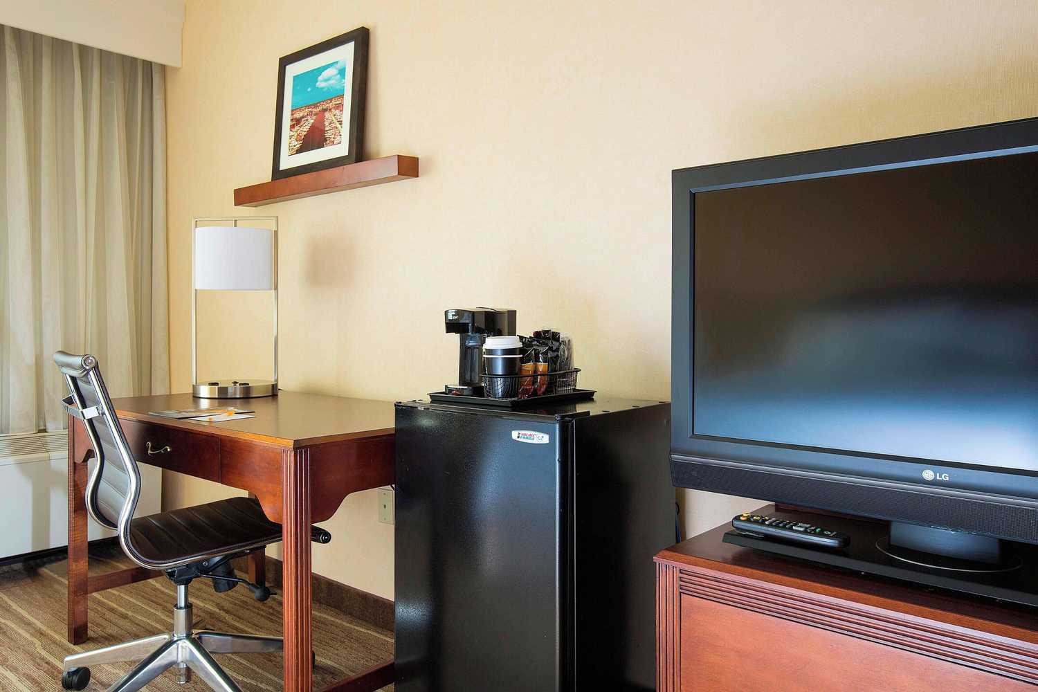 Gift card for Courtyard by Marriott North Seattle/lynnwood