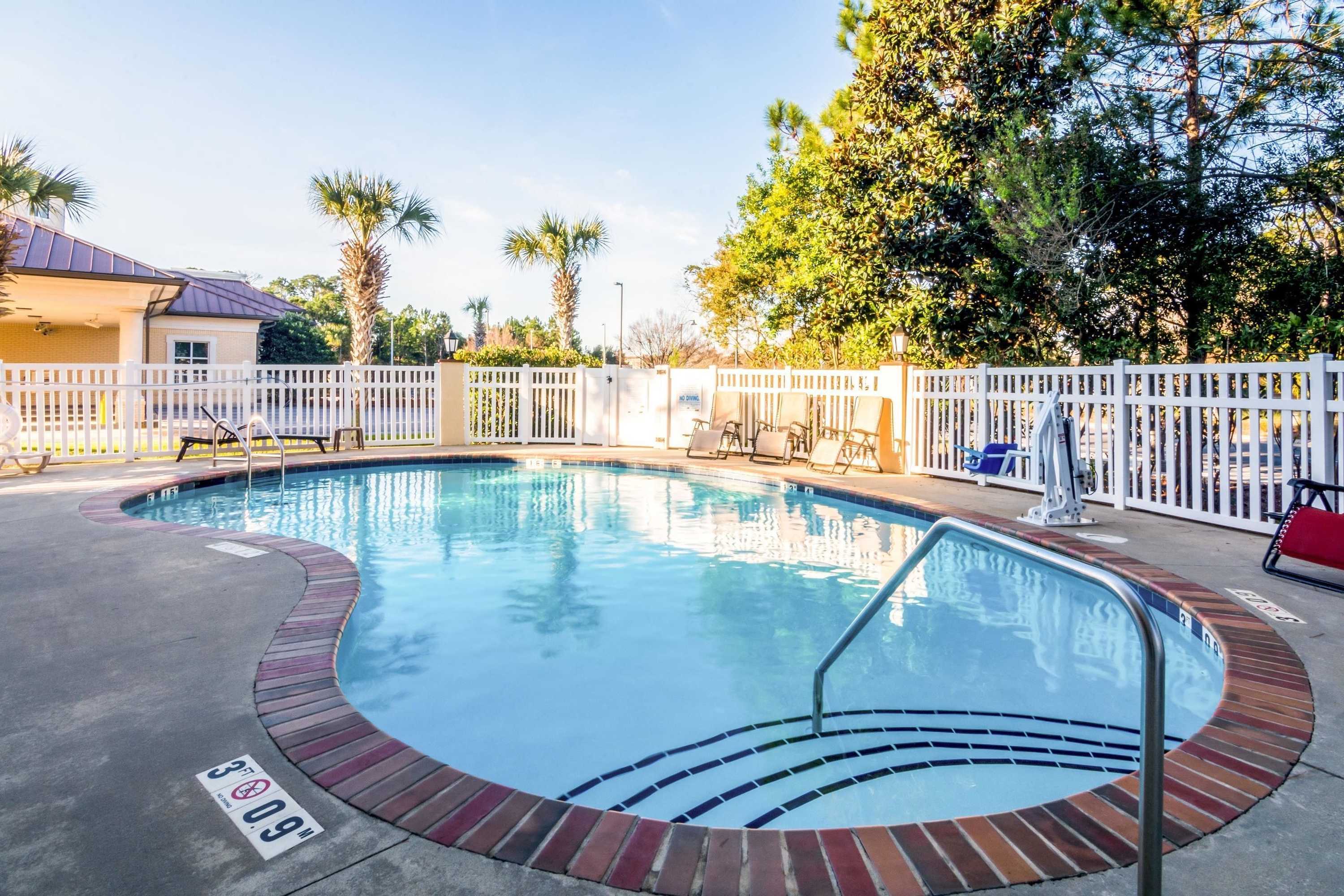 Gift card for Comfort Suites Panama City Beach Gift card for Comfort Suites Panama City Beach