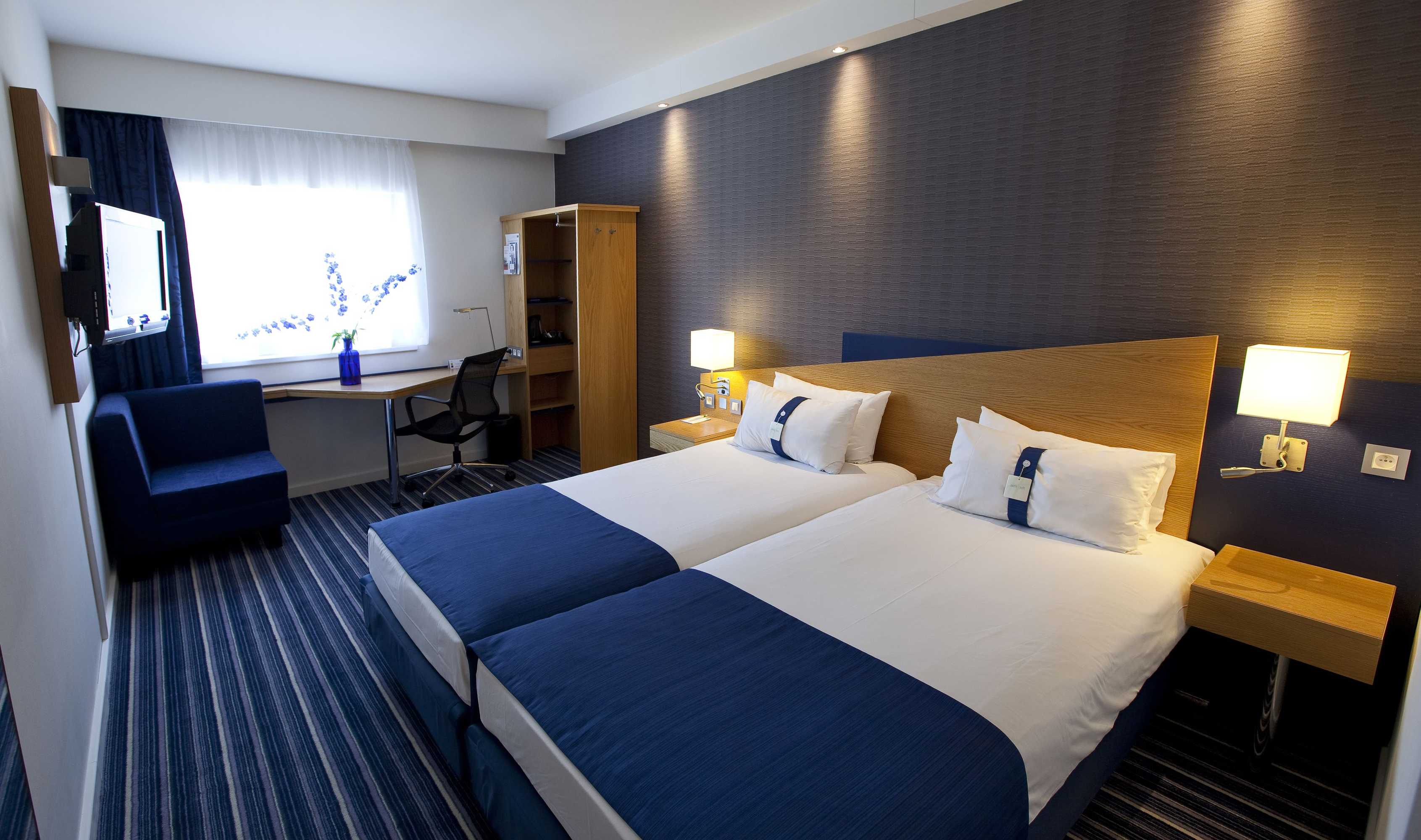 Gift card for Holiday Inn Express Antwerp City-North by Ihg Gift card for Holiday Inn Express Antwerp City-North by Ihg