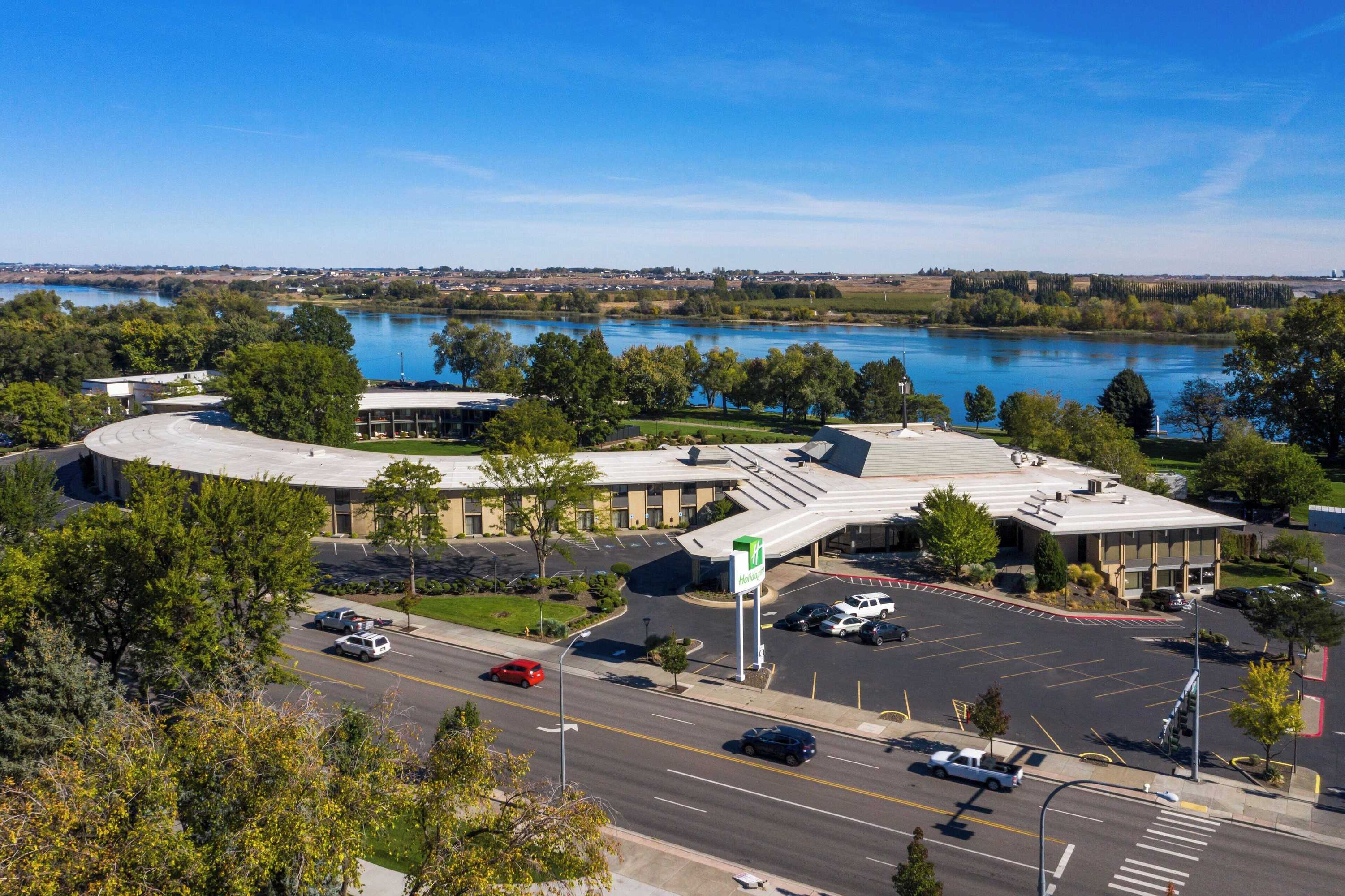Gift card for Holiday Inn Richland on The River by Ihg Gift card for Holiday Inn Richland on The River by Ihg