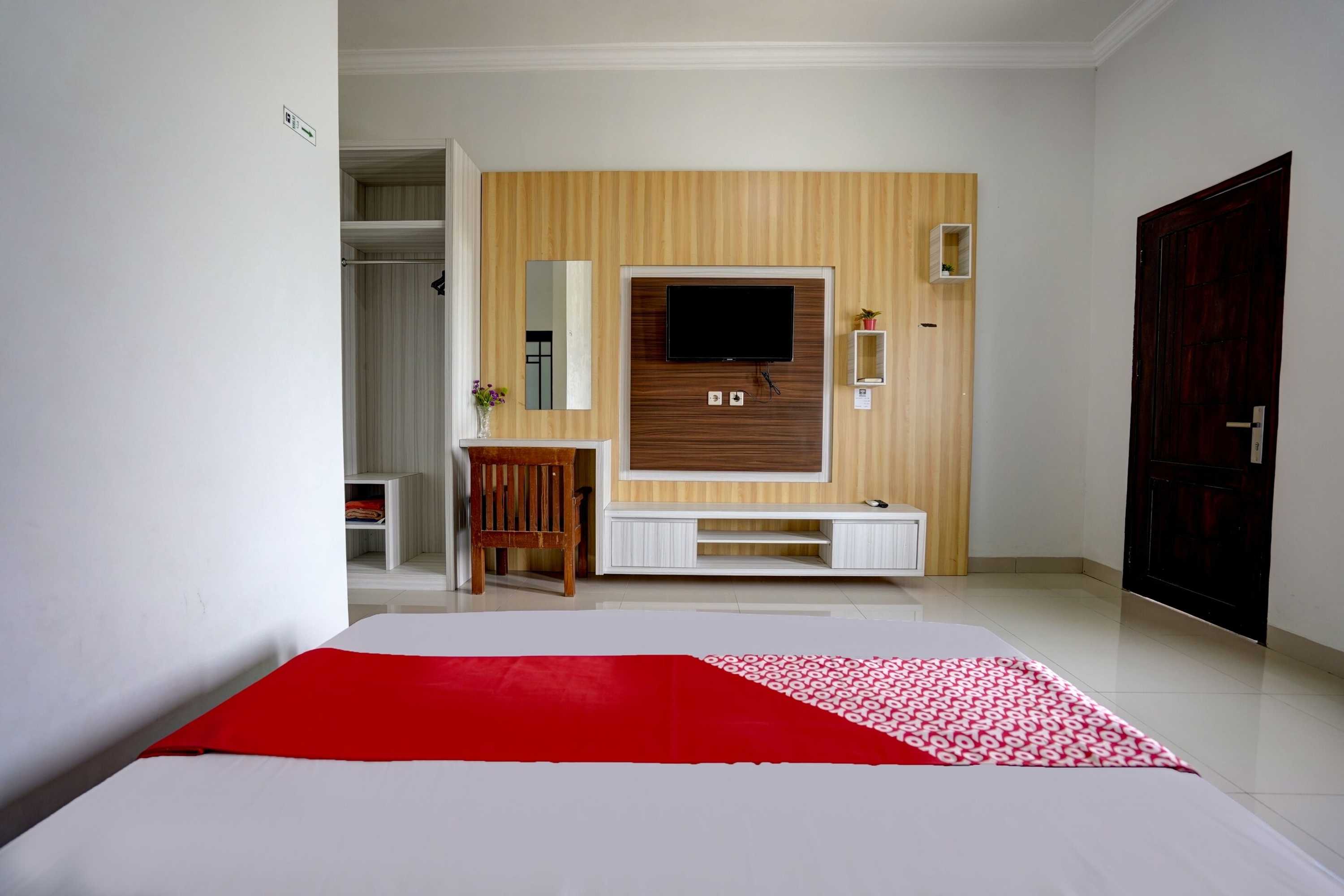 Gift card for Oyo 92907 Miranda Hotel Syariah Gift card for Oyo 92907 Miranda Hotel Syariah
