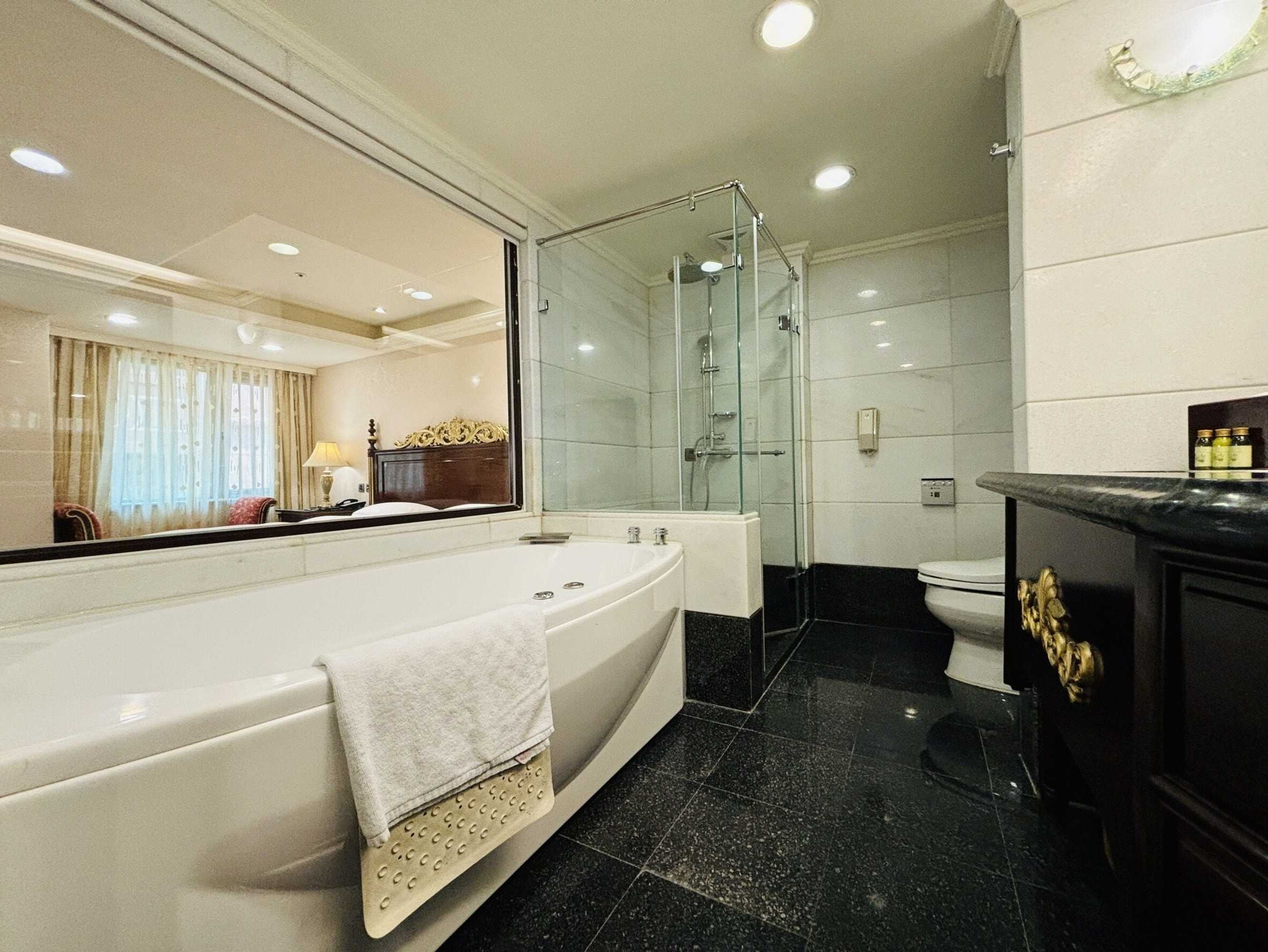 Gift card for Royal Seasons Hotel Taipei Nanjing West Gift card for Royal Seasons Hotel Taipei Nanjing West