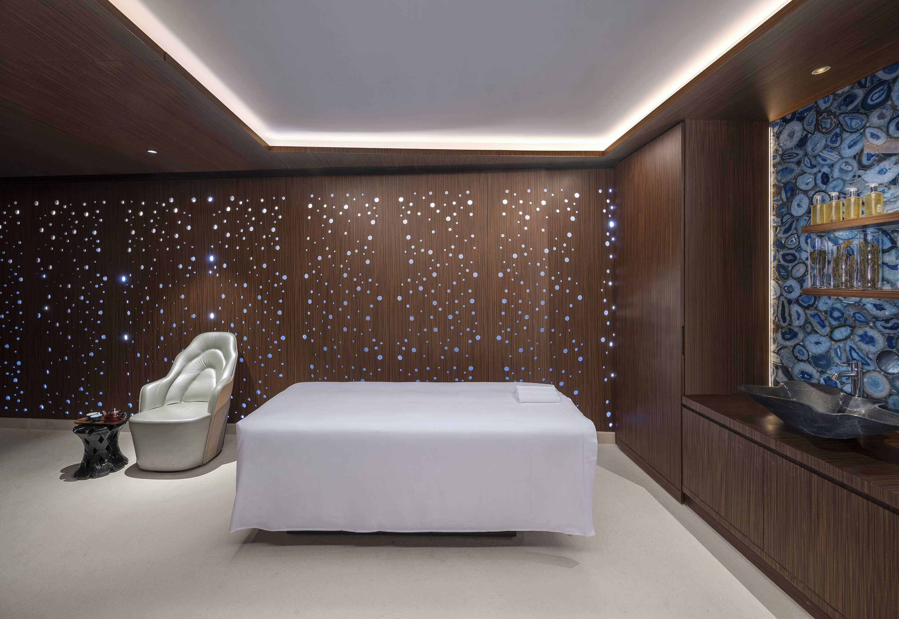 Gift card for Andaz Family Suites by Hyatt - Palm Jumeirah Gift card for Andaz Family Suites by Hyatt - Palm Jumeirah