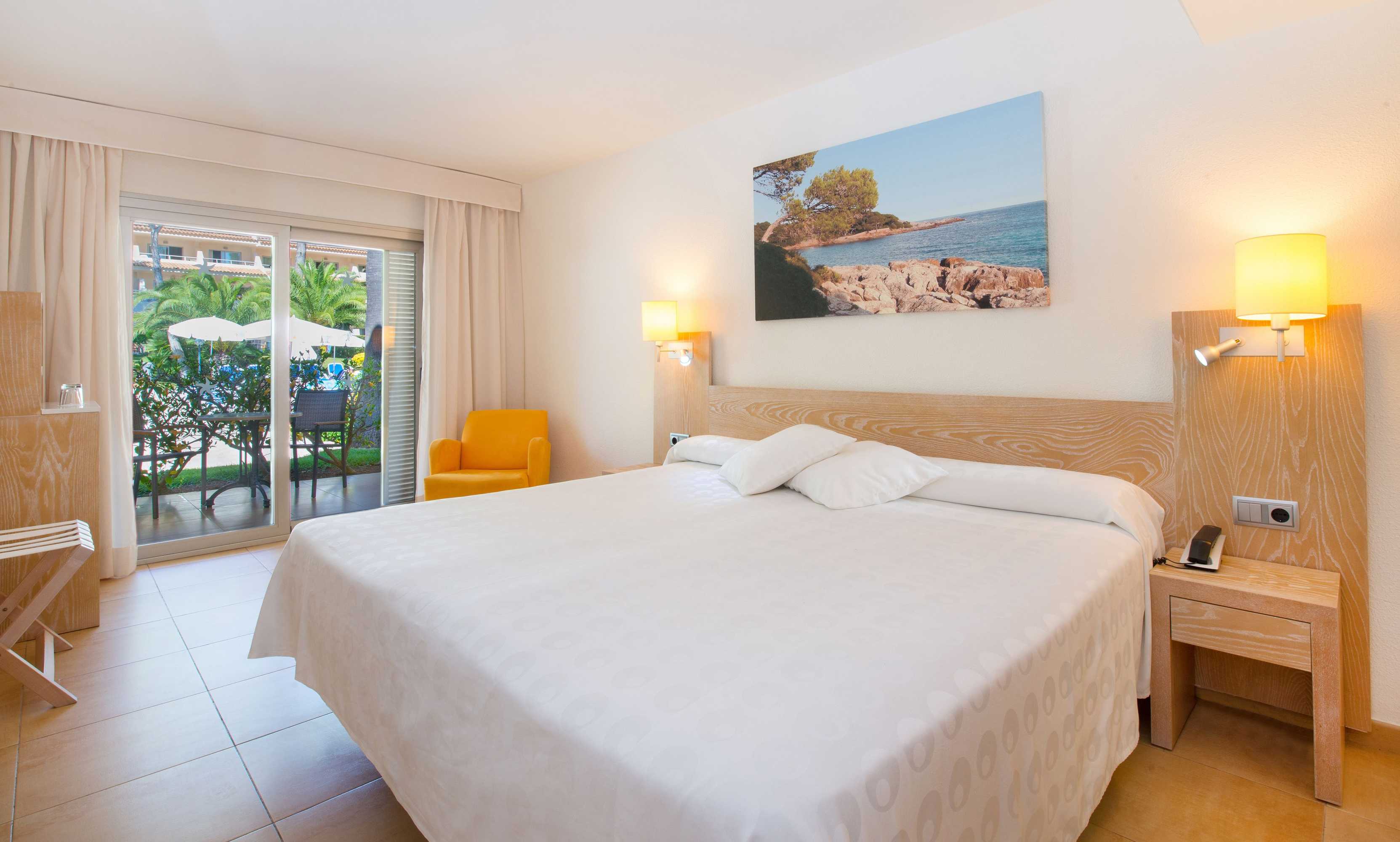Gift card for Iberostar Waves Pinos Park Gift card for Iberostar Waves Pinos Park