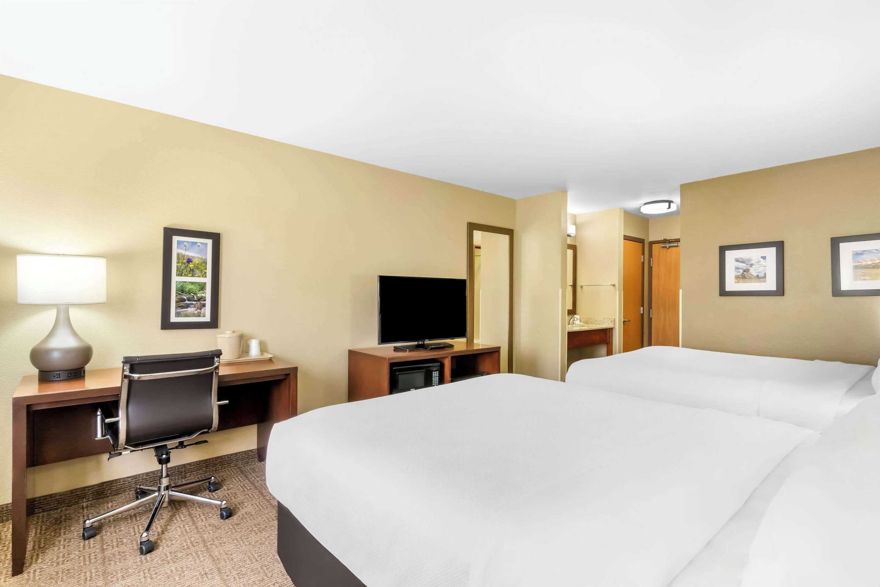 Gift card for Comfort Inn & Suites Near University of Wyoming Gift card for Comfort Inn & Suites Near University of Wyoming