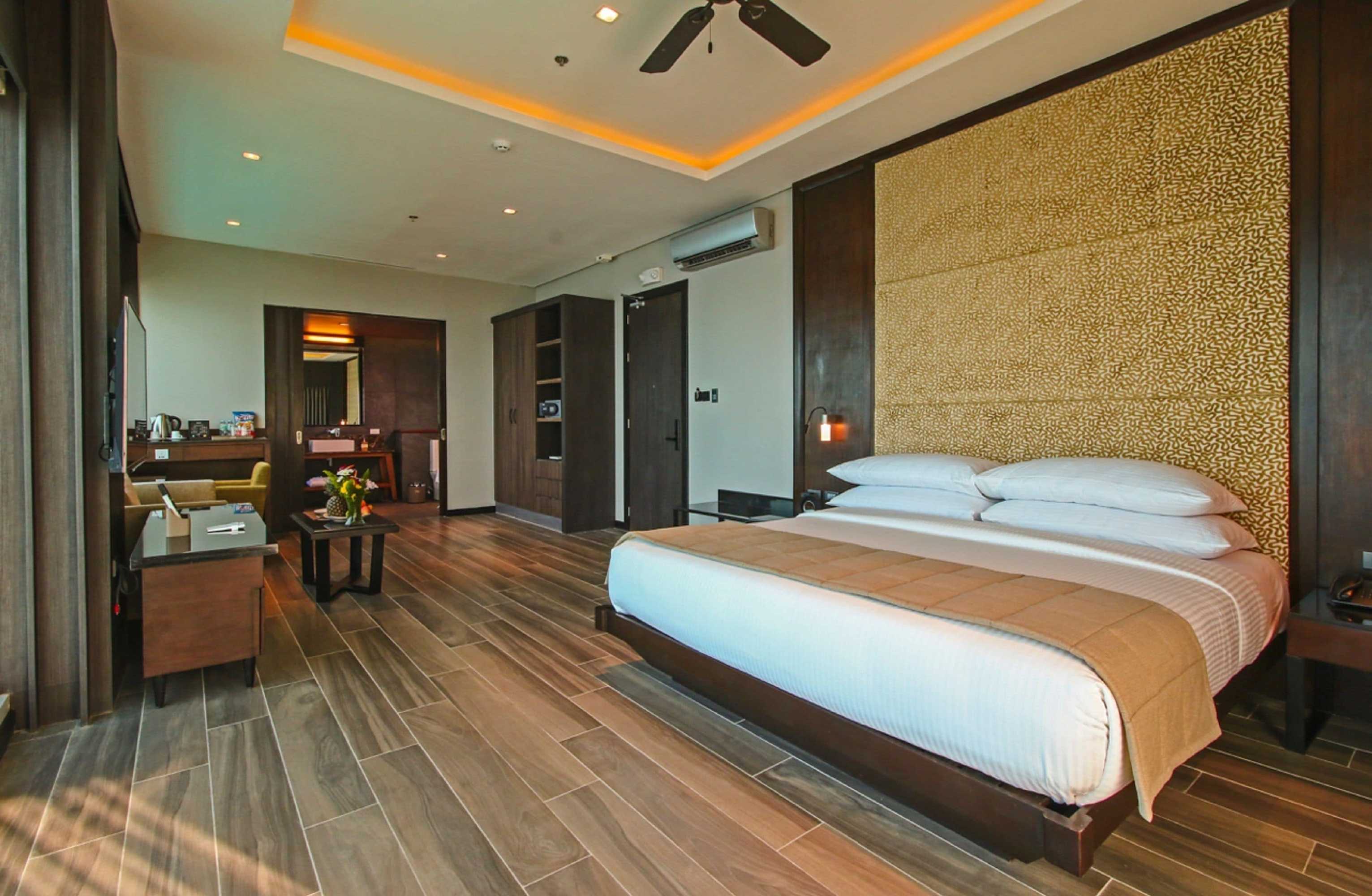 Gift card for Two Seasons Coron Bayside Hotel Gift card for Two Seasons Coron Bayside Hotel