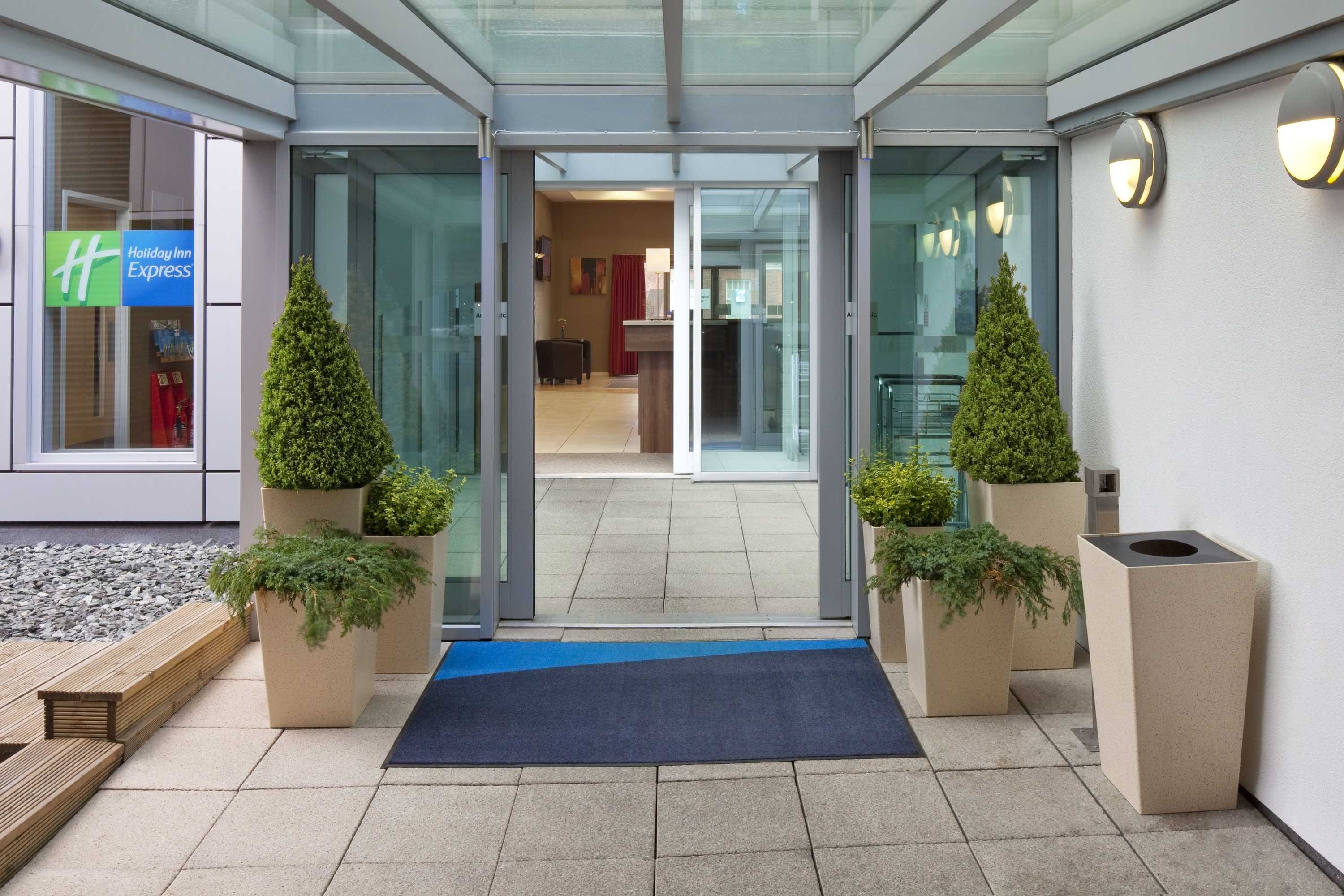 Gift card for Holiday Inn Express Hull City Centre by Ihg