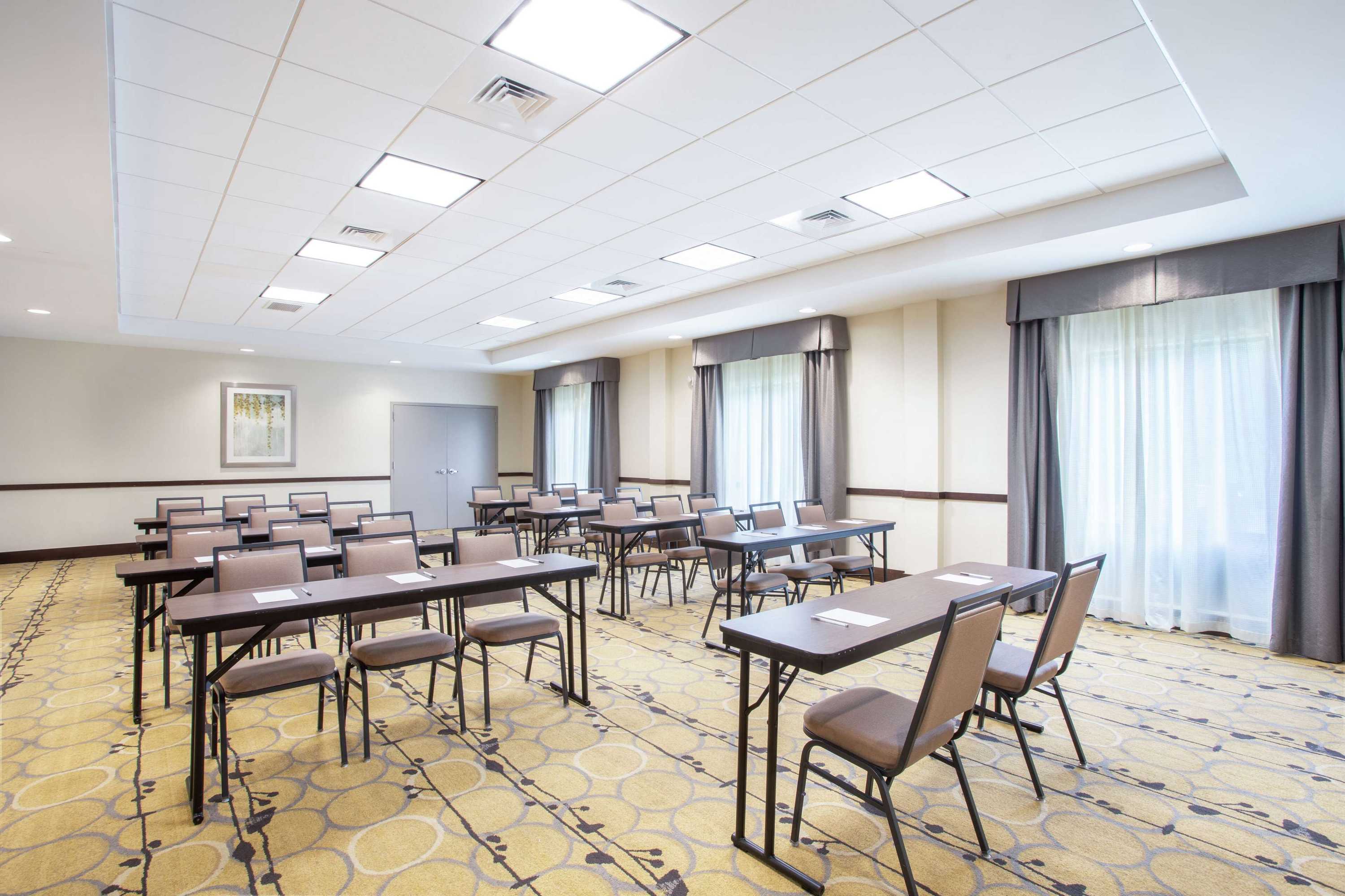 Gift card for Hampton Inn Philadelphia/voorhees Gift card for Hampton Inn Philadelphia/voorhees