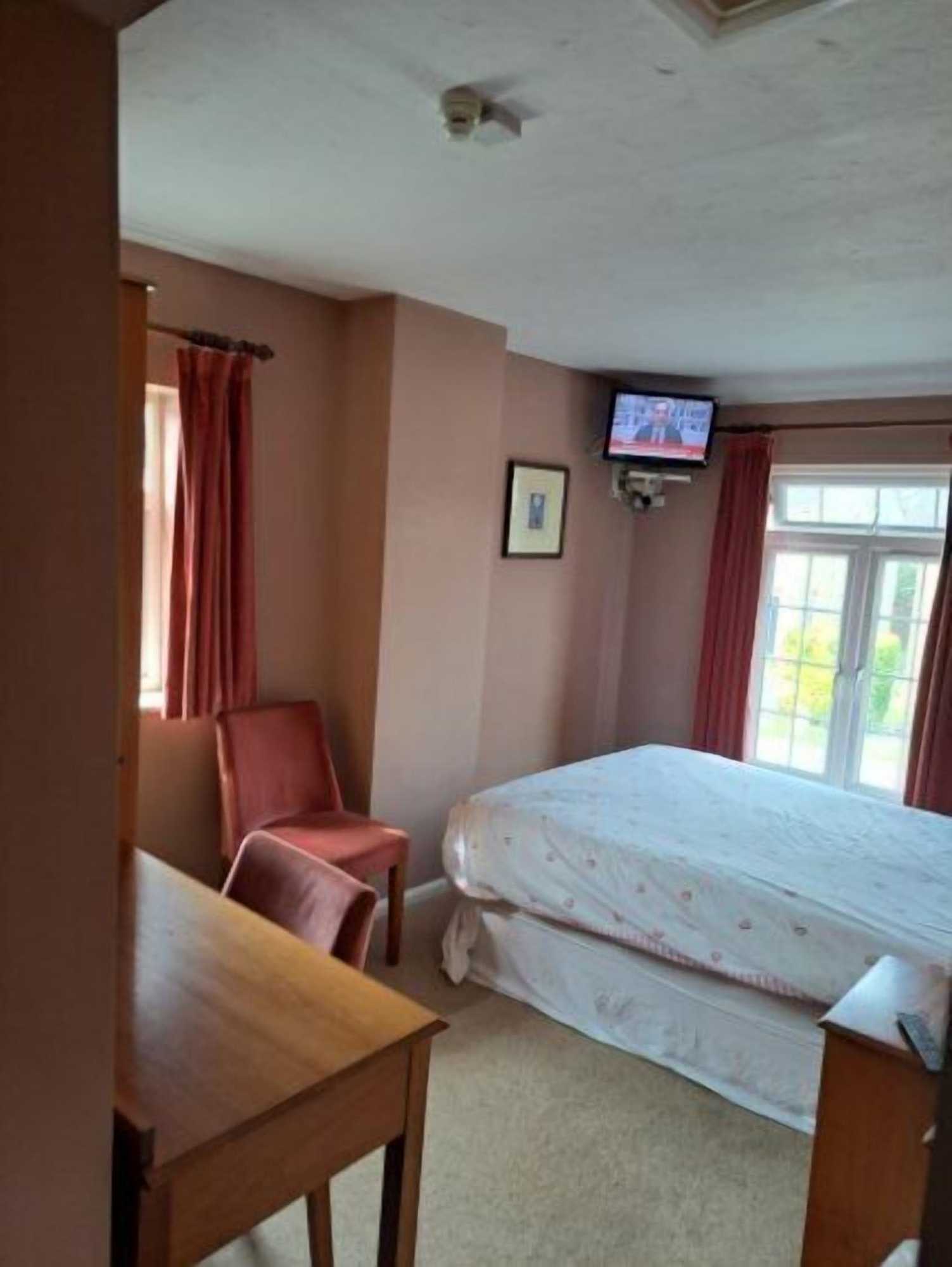 Gift card for The Prince of Wales Gift card for The Prince of Wales