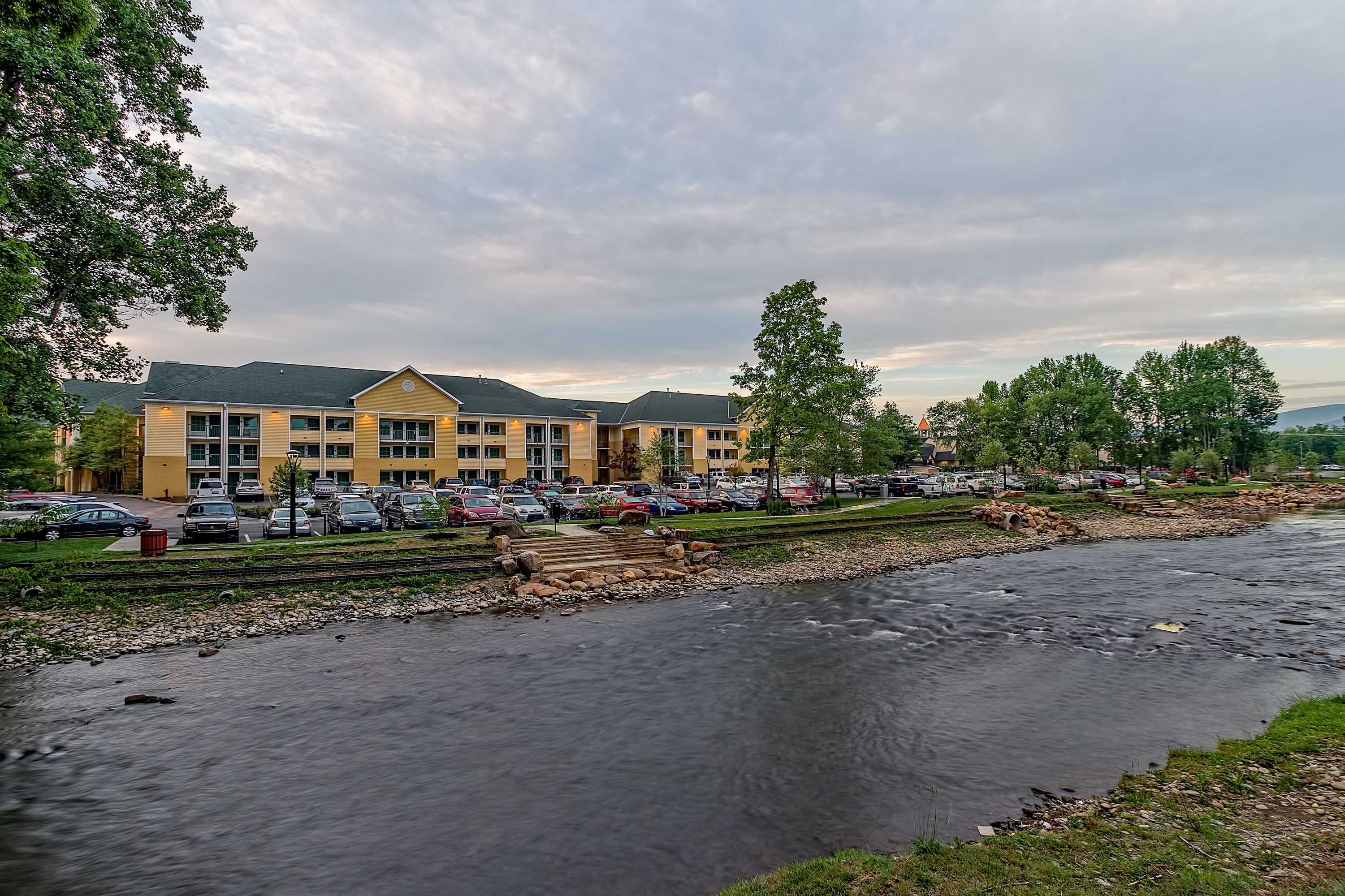 Gift card for Econo Lodge Pigeon Forge Riverside Gift card for Econo Lodge Pigeon Forge Riverside