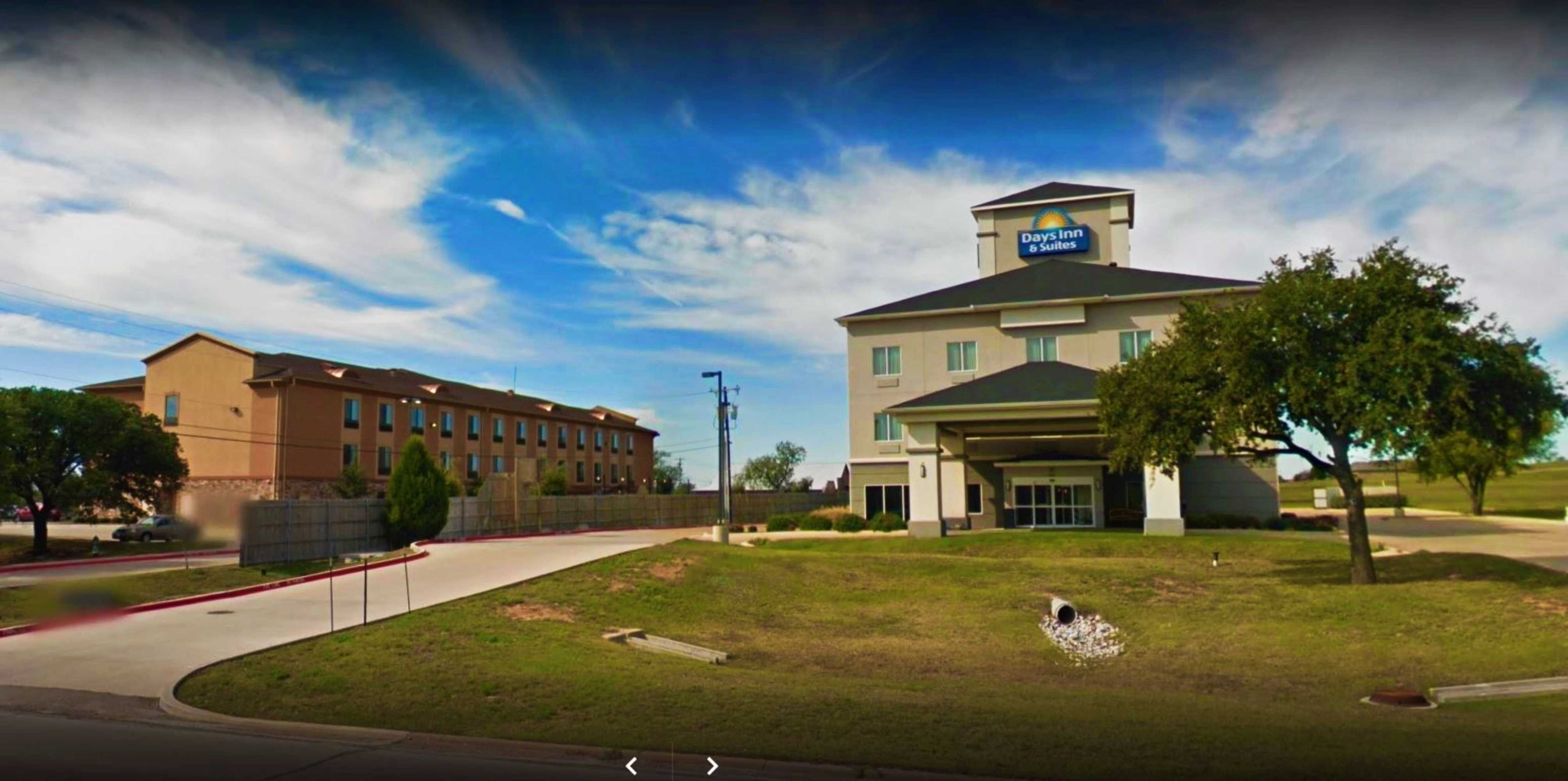 Gift card for Days Inn & Suites by Wyndham Mineral Wells Gift card for Days Inn & Suites by Wyndham Mineral Wells