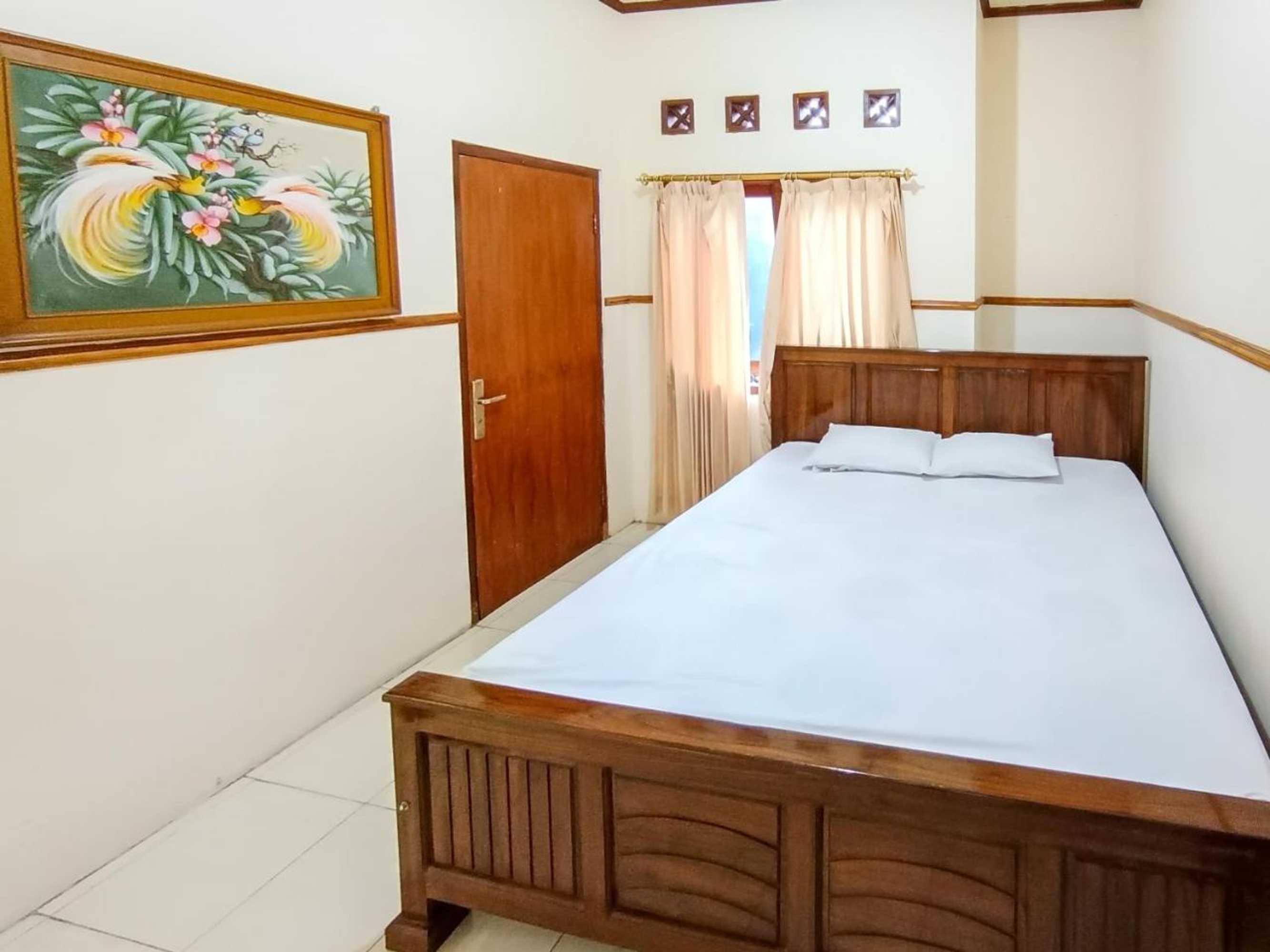 Gift card for Reddoorz at Dewa Breeze Inn Near Paralayang