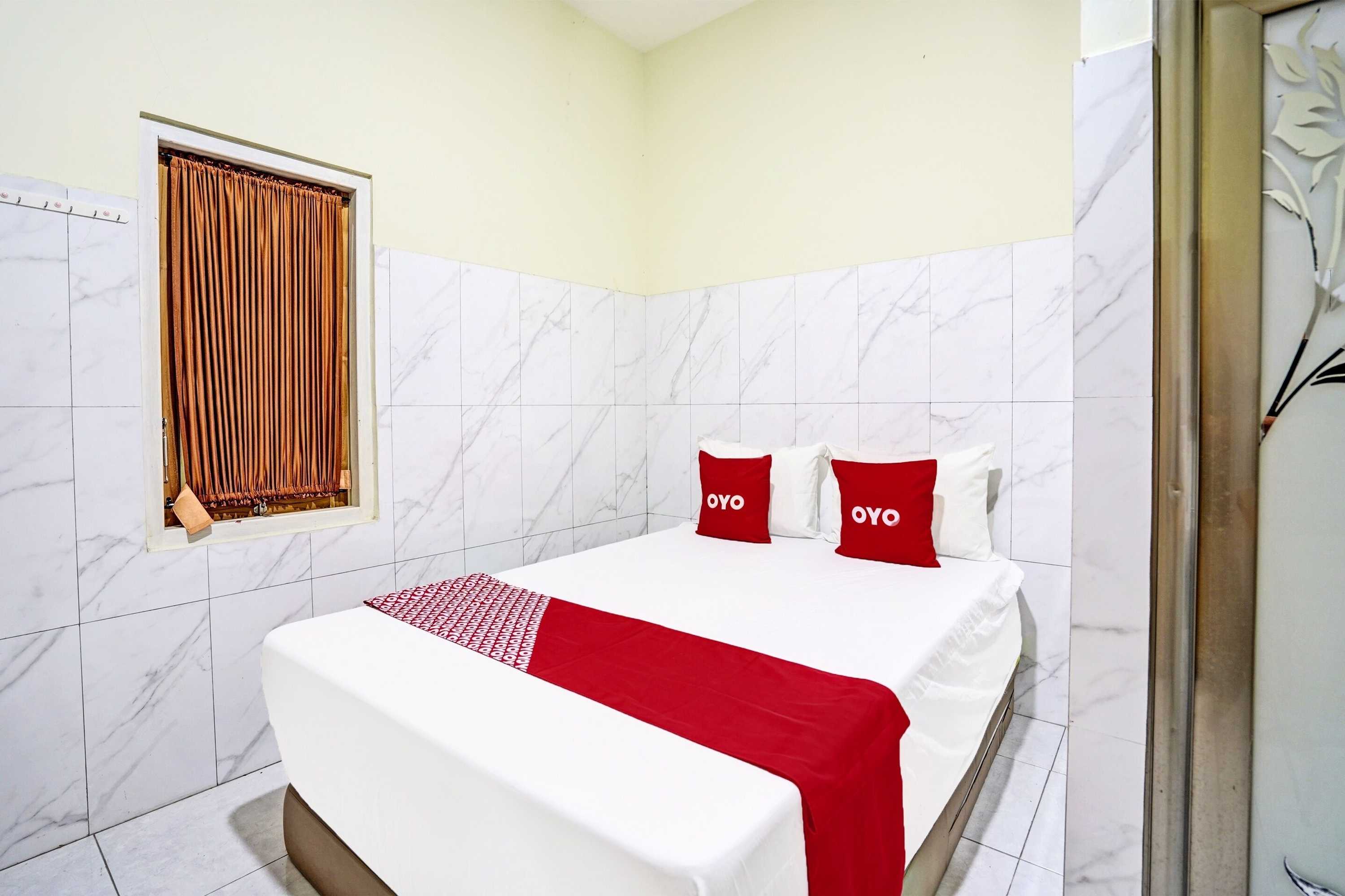 Gift card for Oyo Life 91884 Kost Kusuma Dewi Syariah Gift card for Oyo Life 91884 Kost Kusuma Dewi Syariah