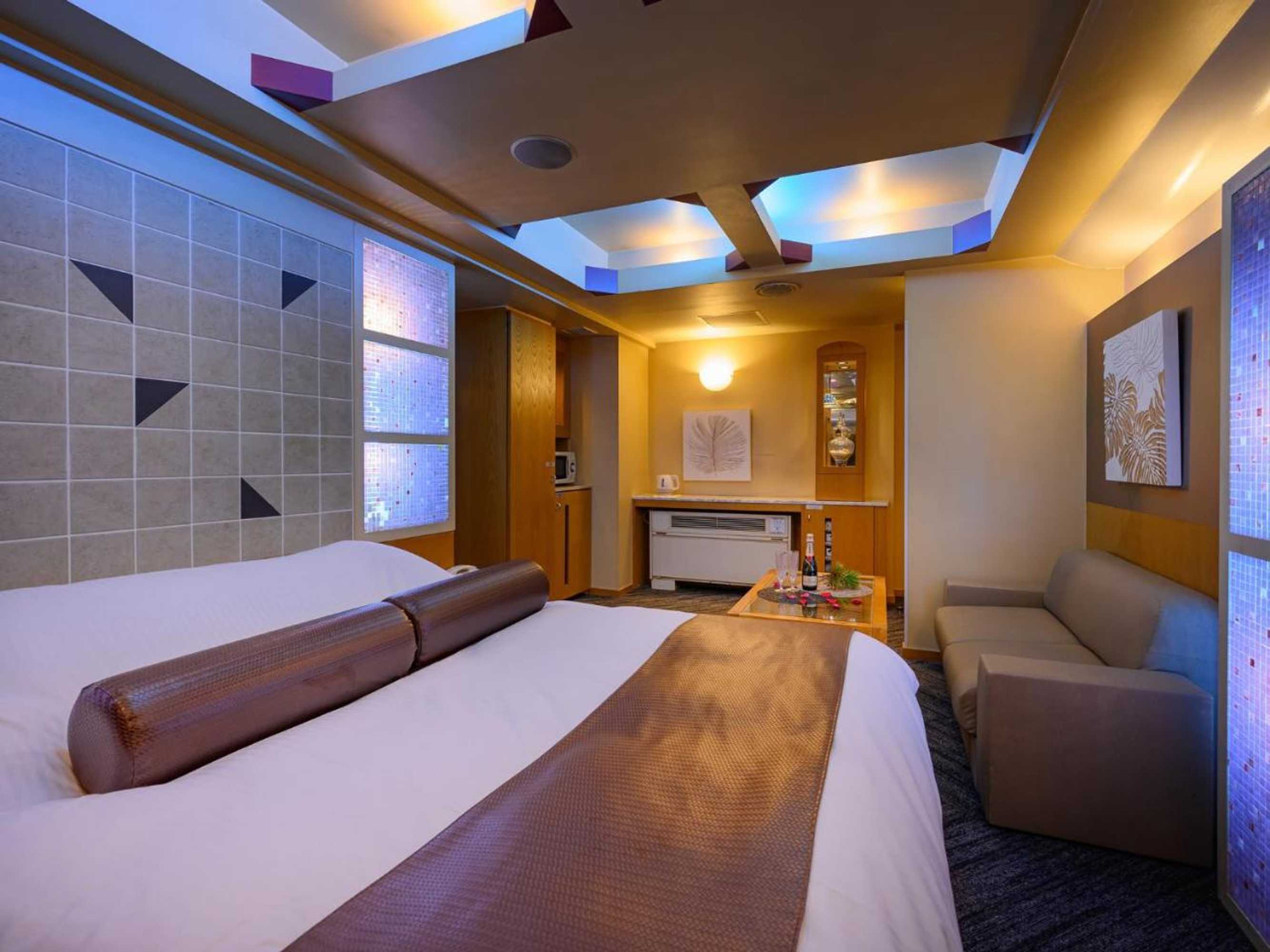 Gift card for Water Hotel Mw (love Hotel)