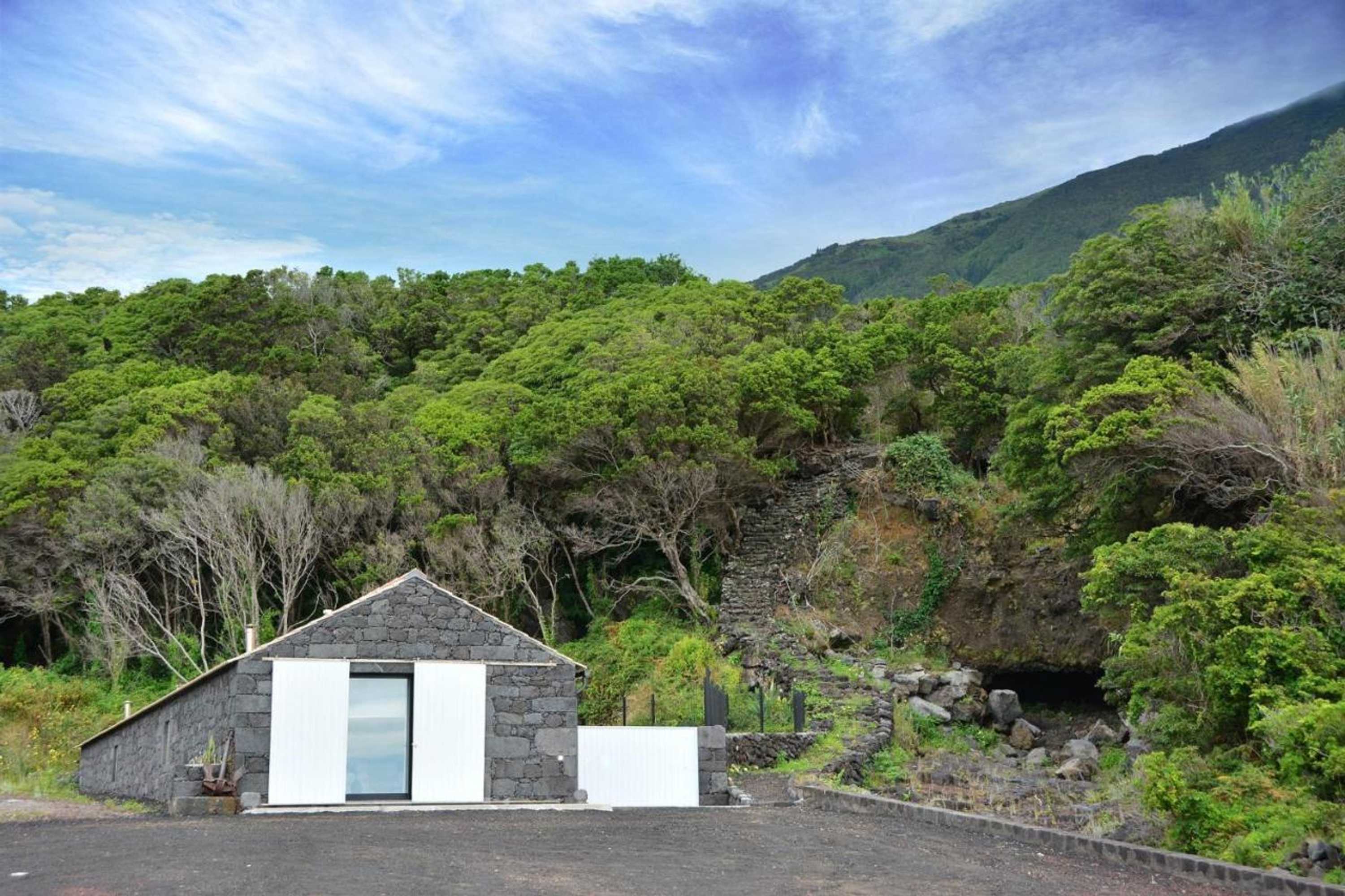 Gift card for Casa Dos Botes - Whaleboat House Ter